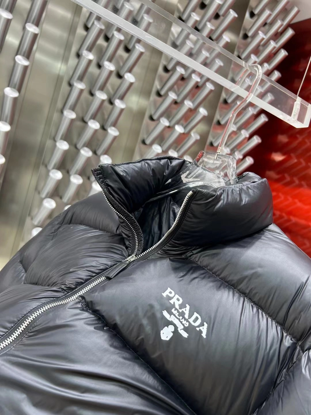 Resilient Prada Down Jackets 172572
