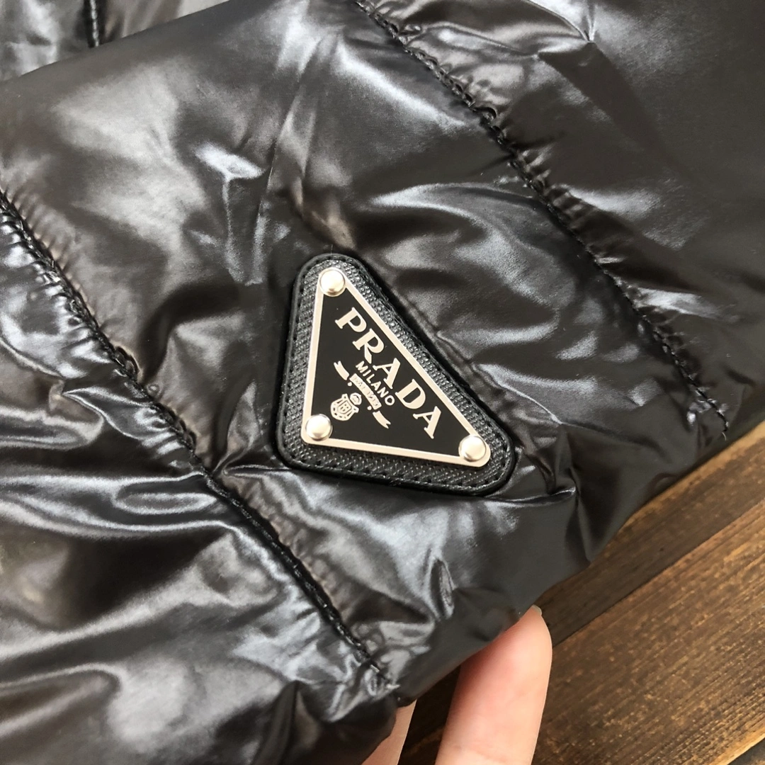 Upgraded Prada Down Jackets 172562
