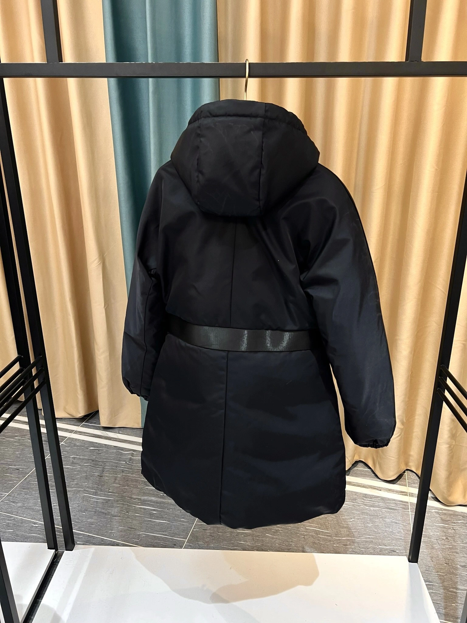 Prada Down Jackets Efficient 172606
