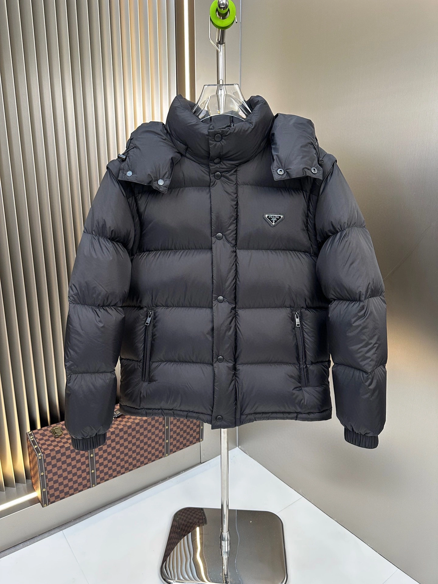 Effortless Prada Down Jackets 172604