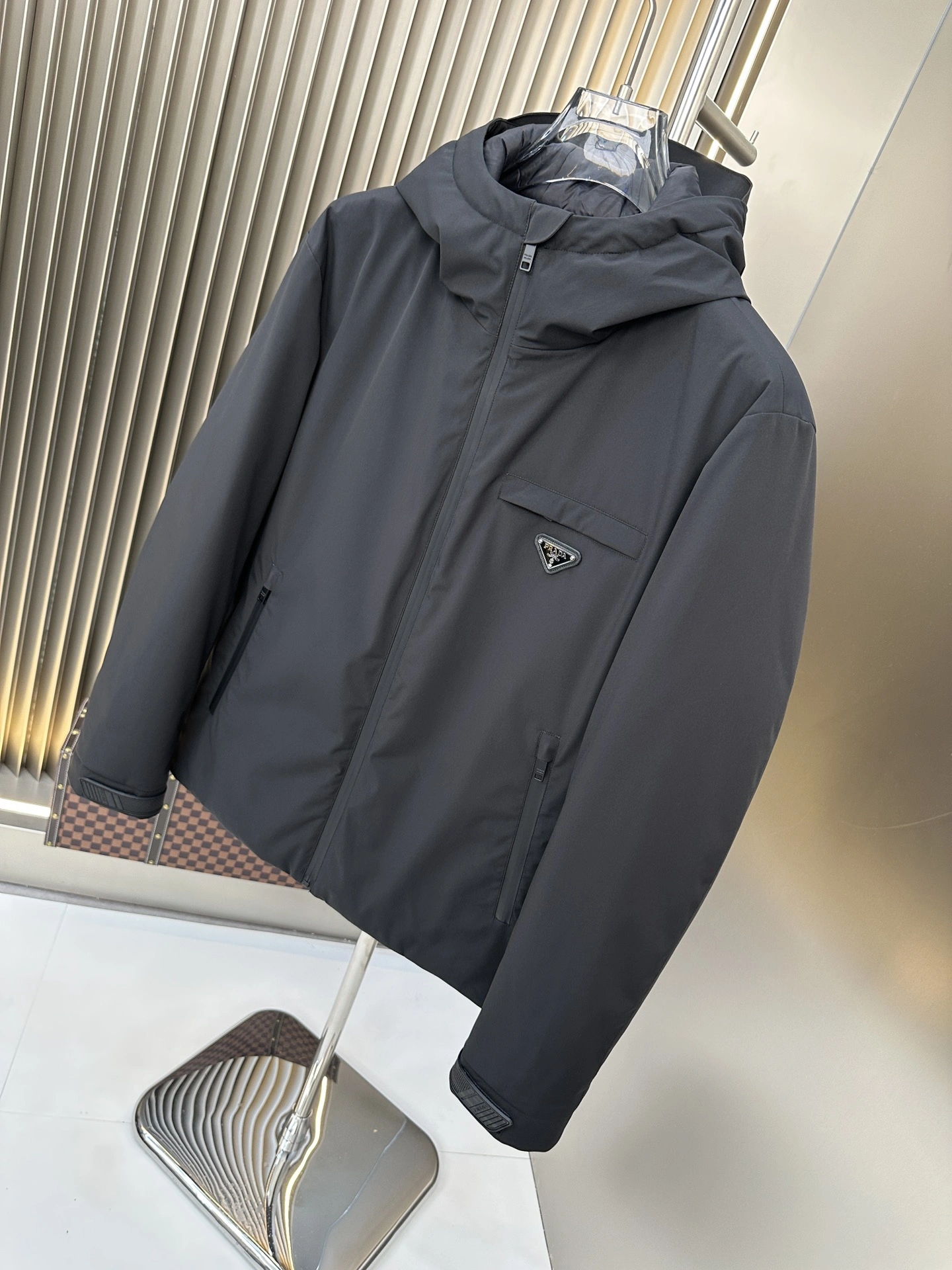 SoftTouch Prada Down Jackets 172570
