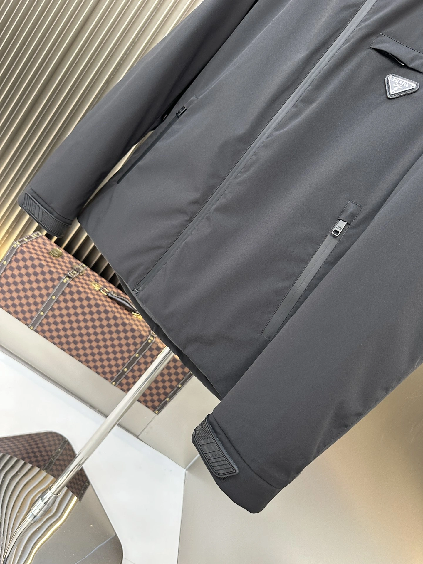 SoftTouch Prada Down Jackets 172570