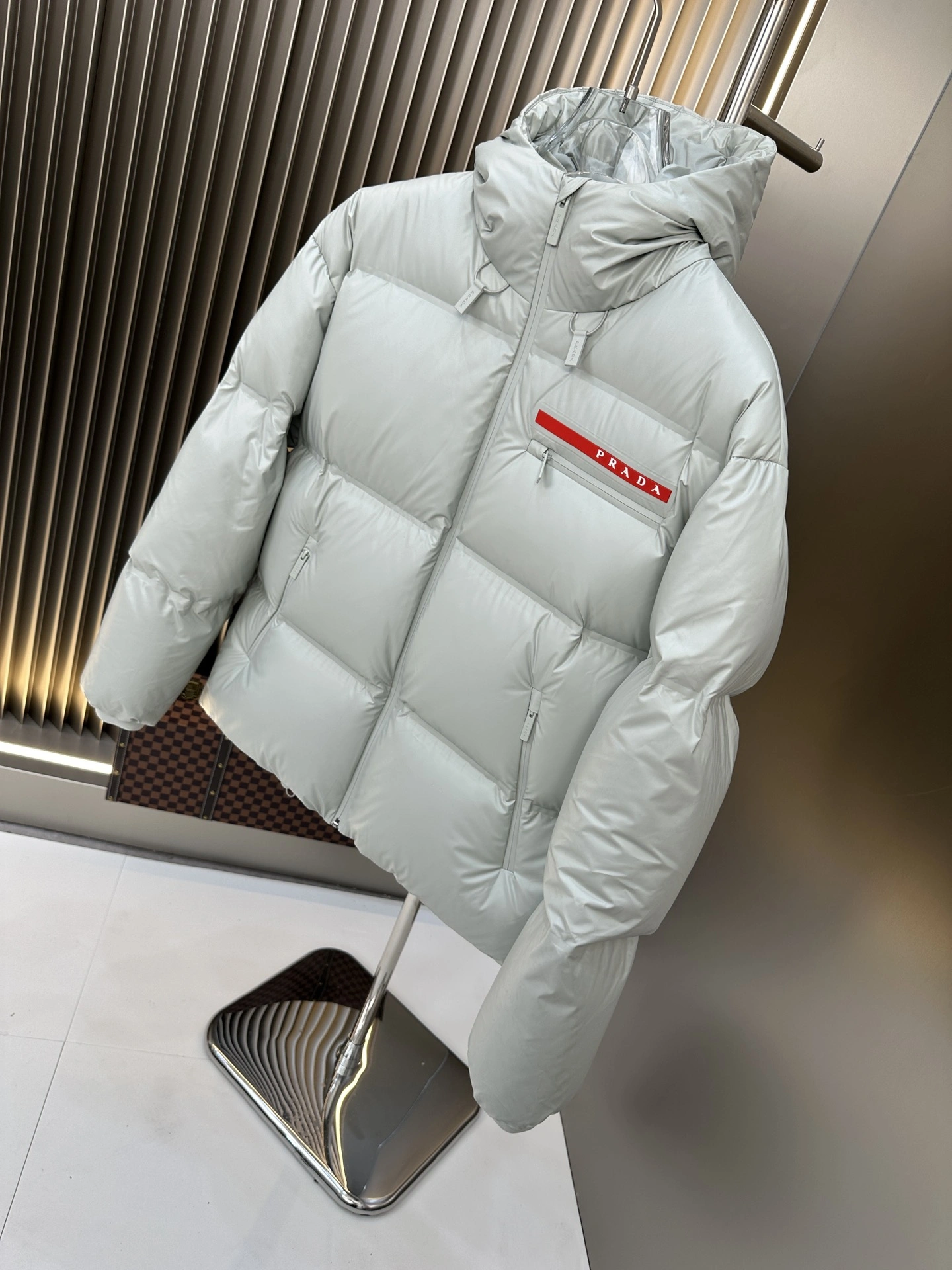 Lightweight Prada Down Jackets 172564