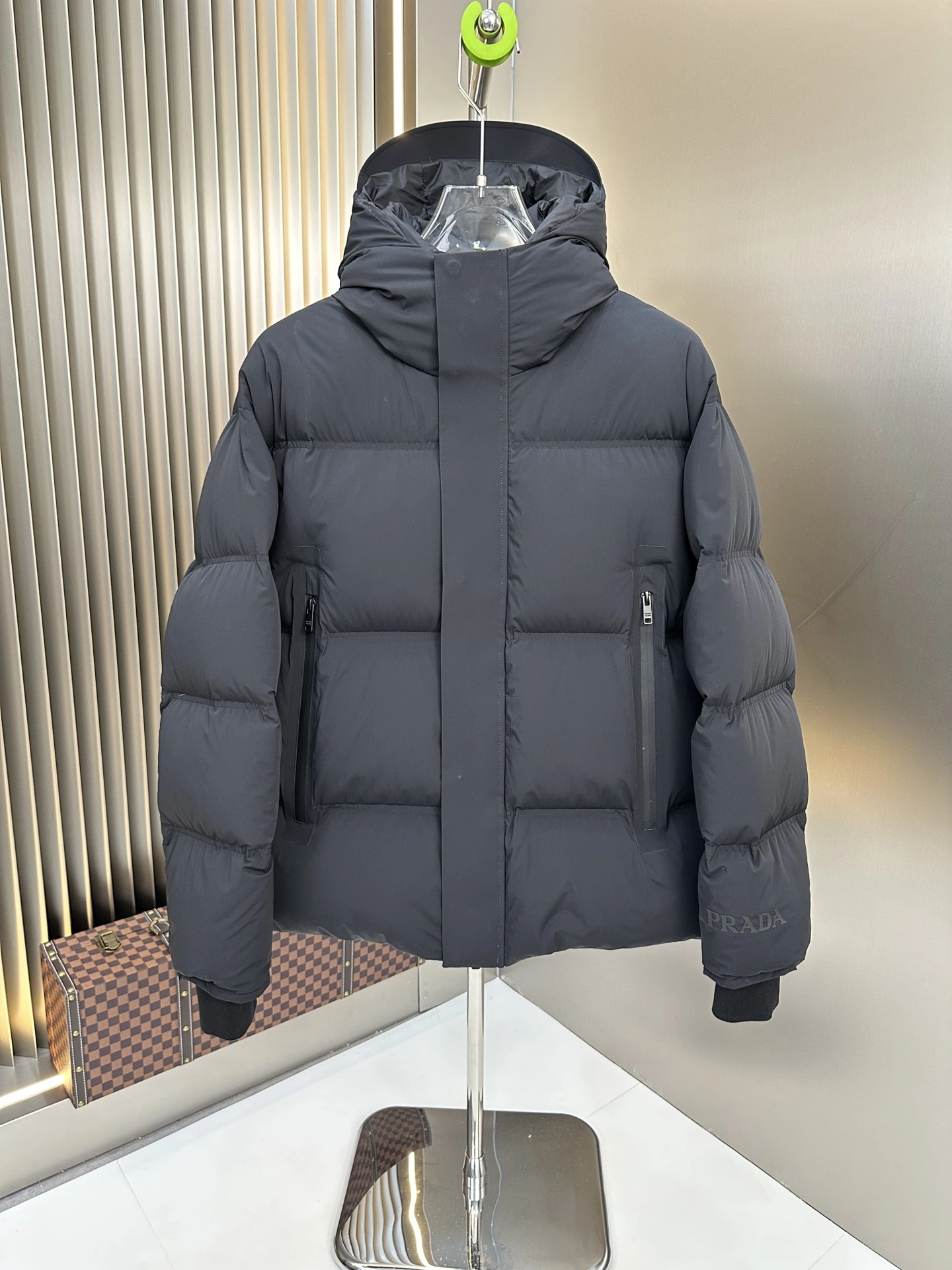 Prada Down Jackets EyeCatching 172558
