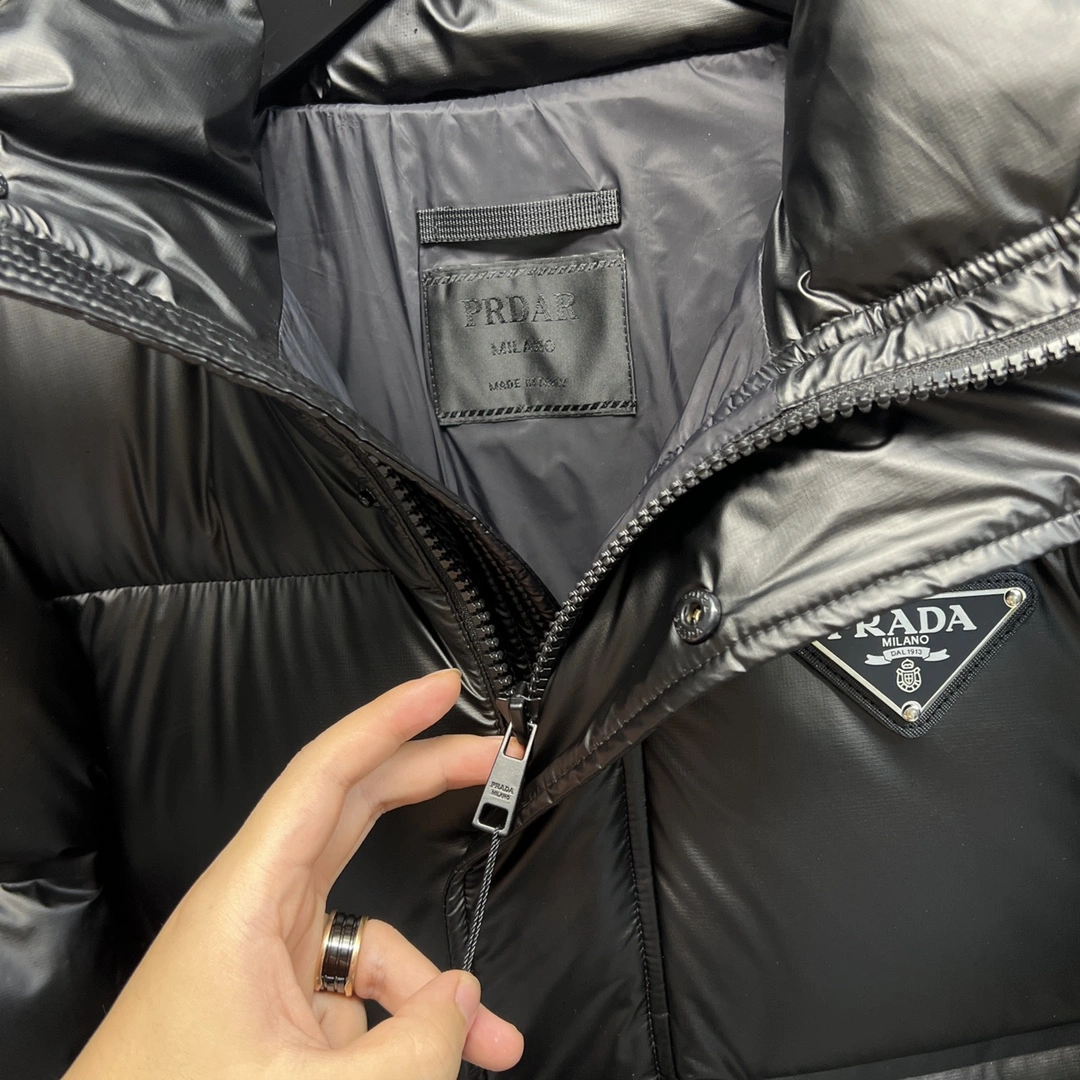Sustainable Prada Down Jackets 172566