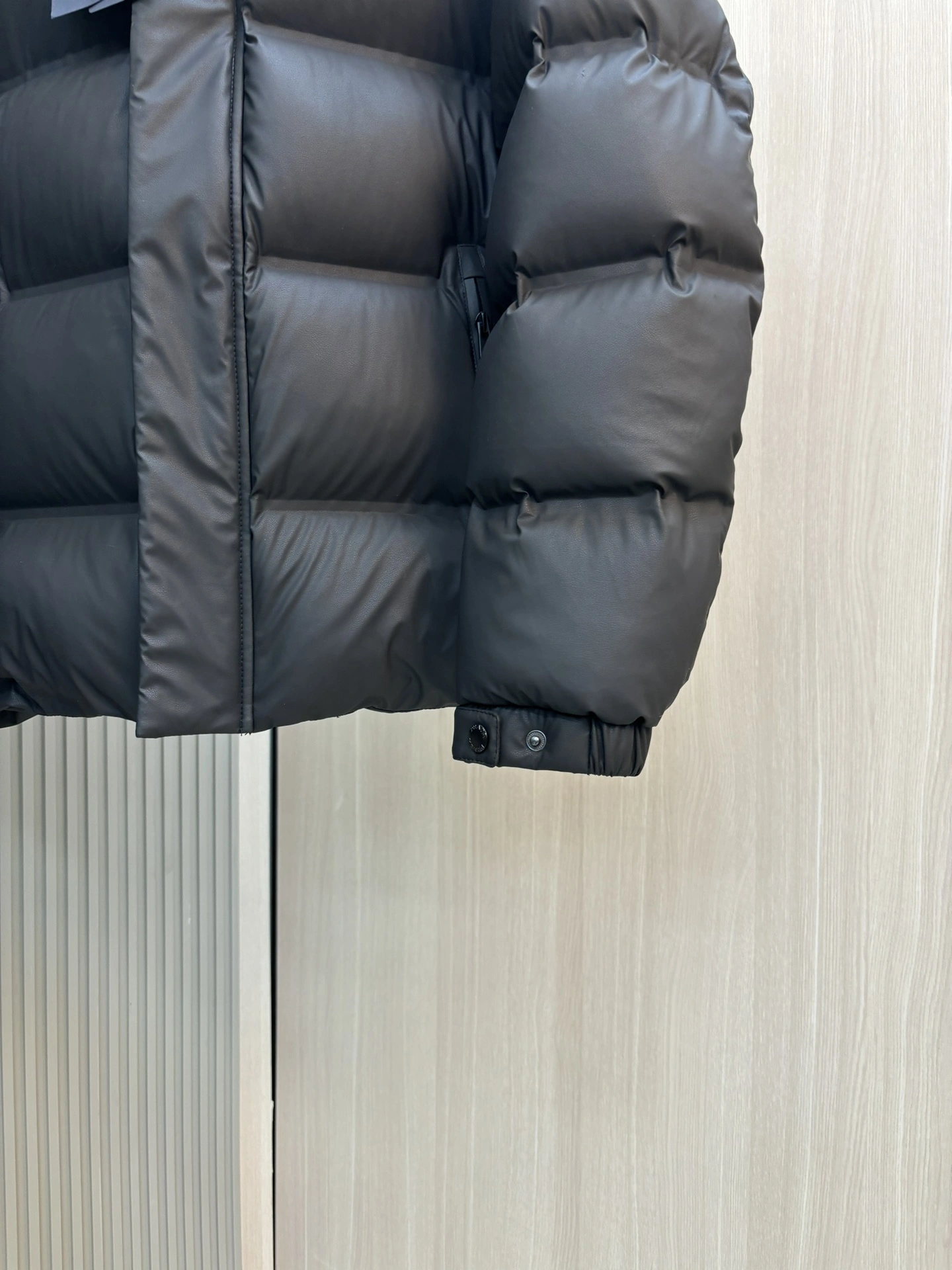 FlexibleFit Prada Down Jackets 172554