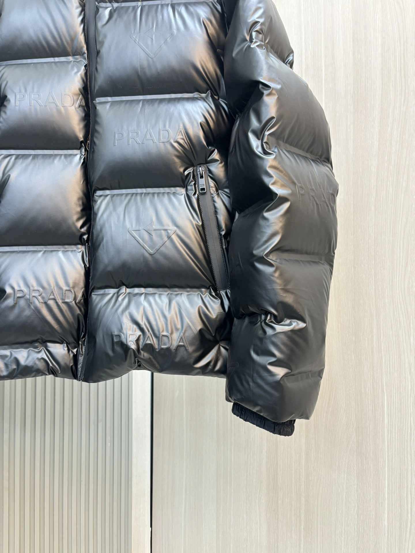 Seasonal Prada Down Jackets 172595