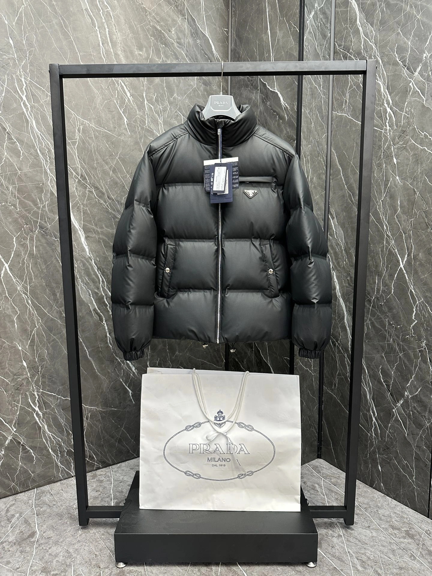 Comfortable Prada Down Jackets 172549