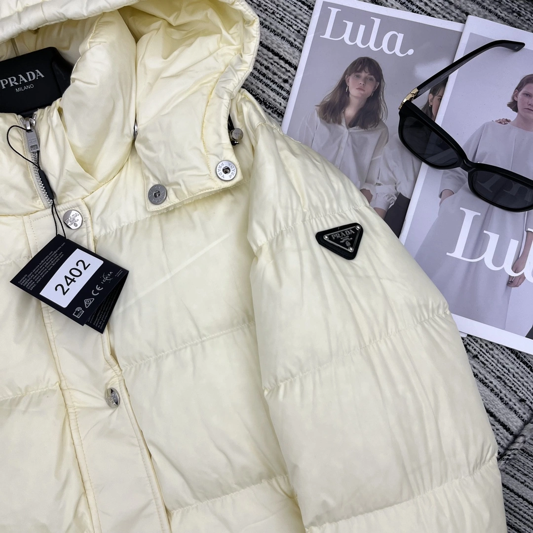 AllSeason Prada Down Jackets 172548