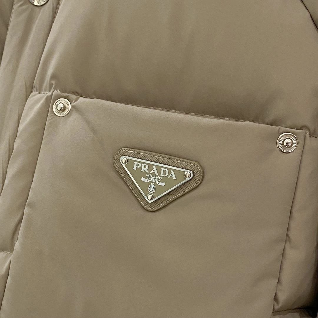 Lightweight Prada Down Jackets 172624