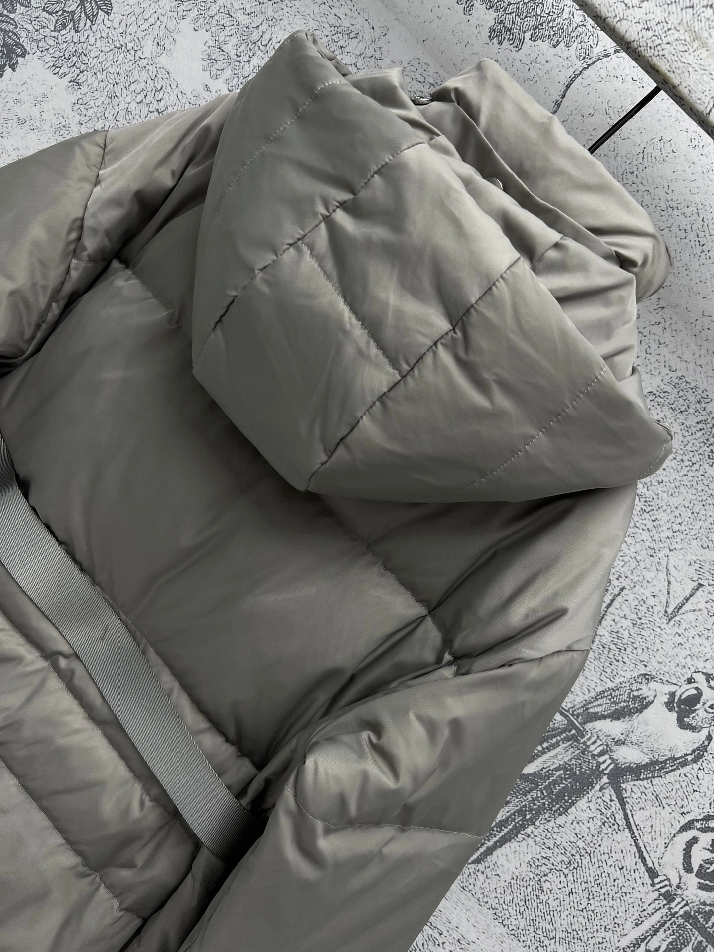 Bright Prada Down Jackets 172543