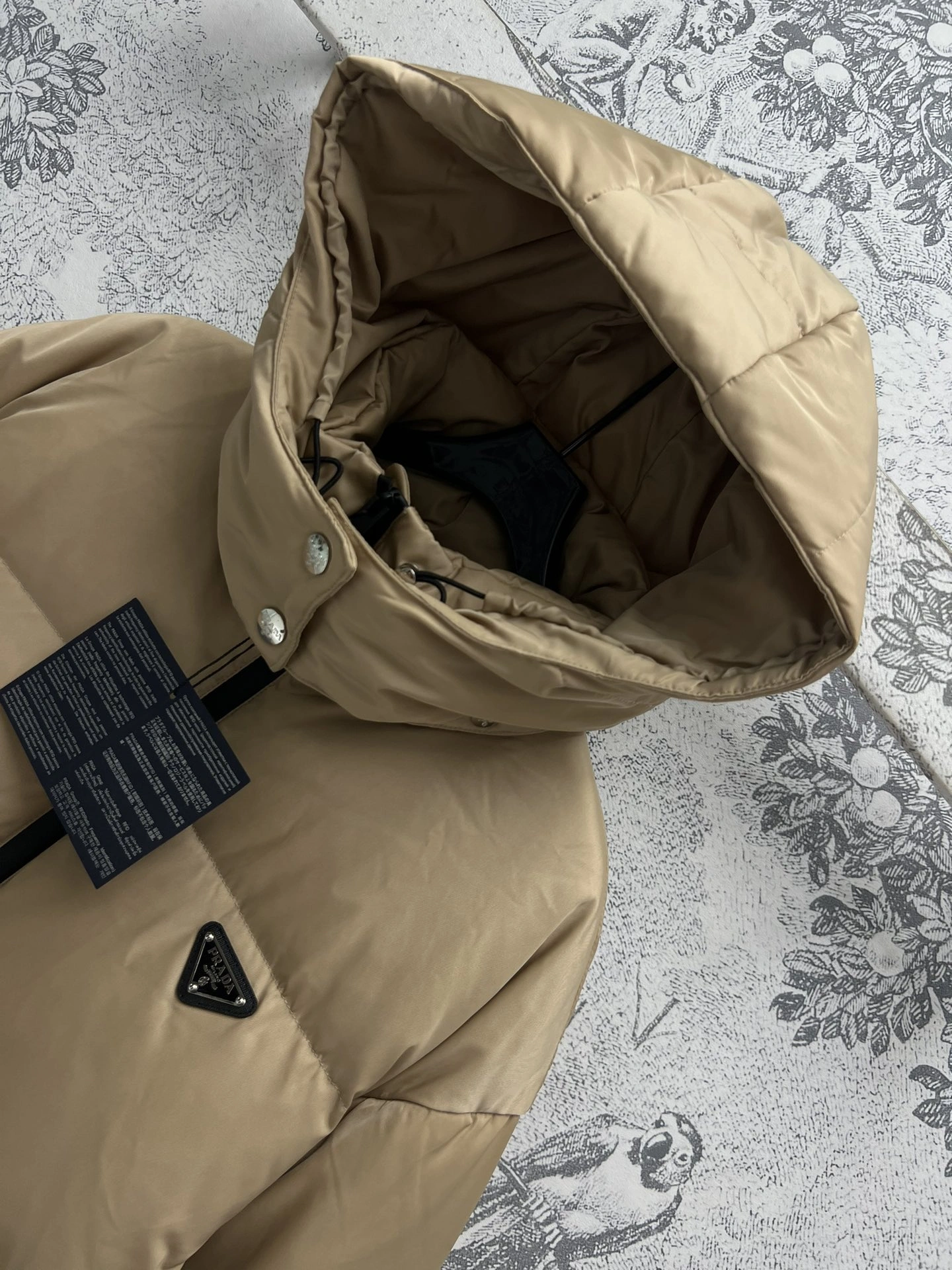 Sophisticated Prada Down Jackets 172542
