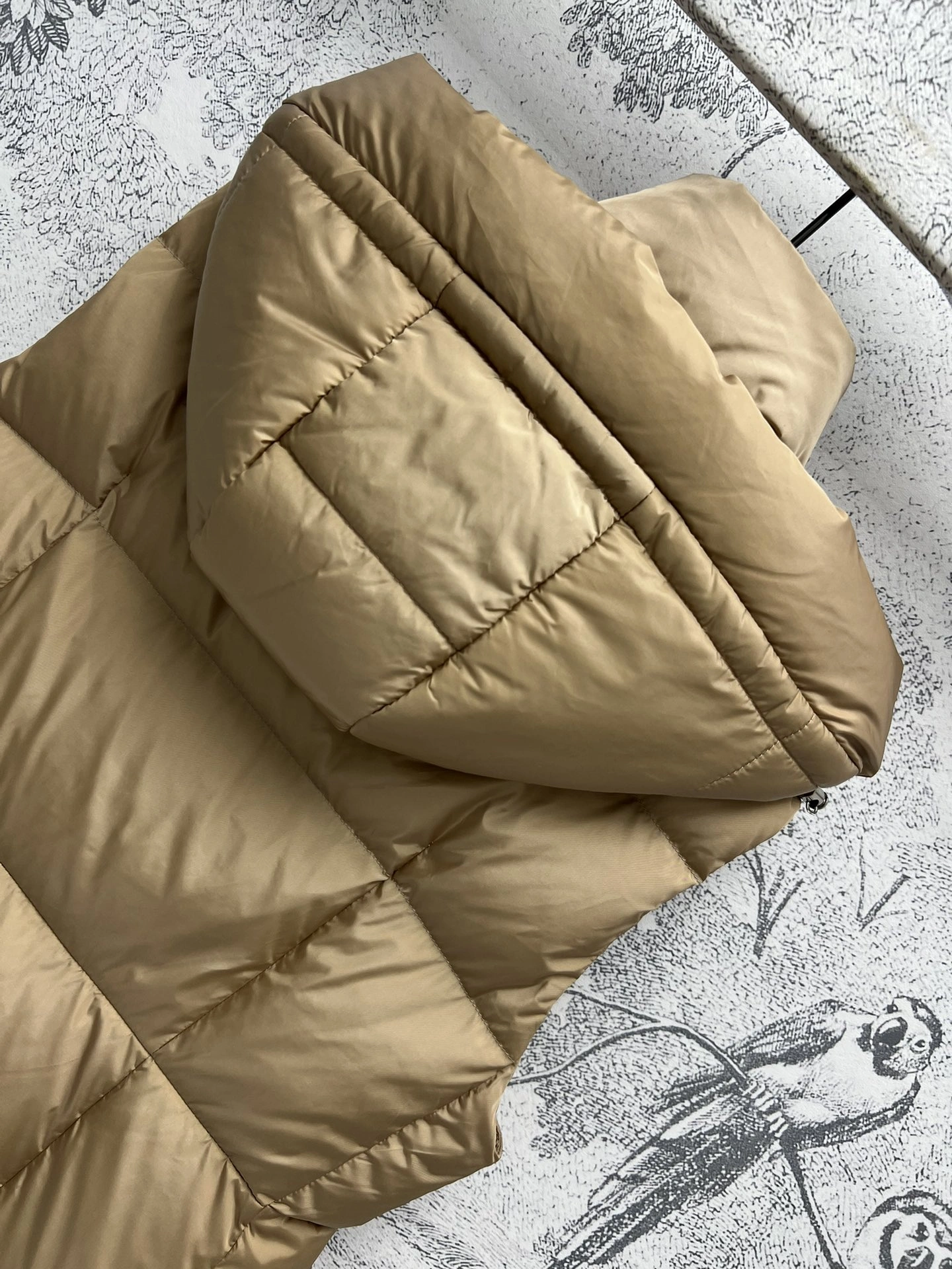 Prada Down Jackets Refined 172573