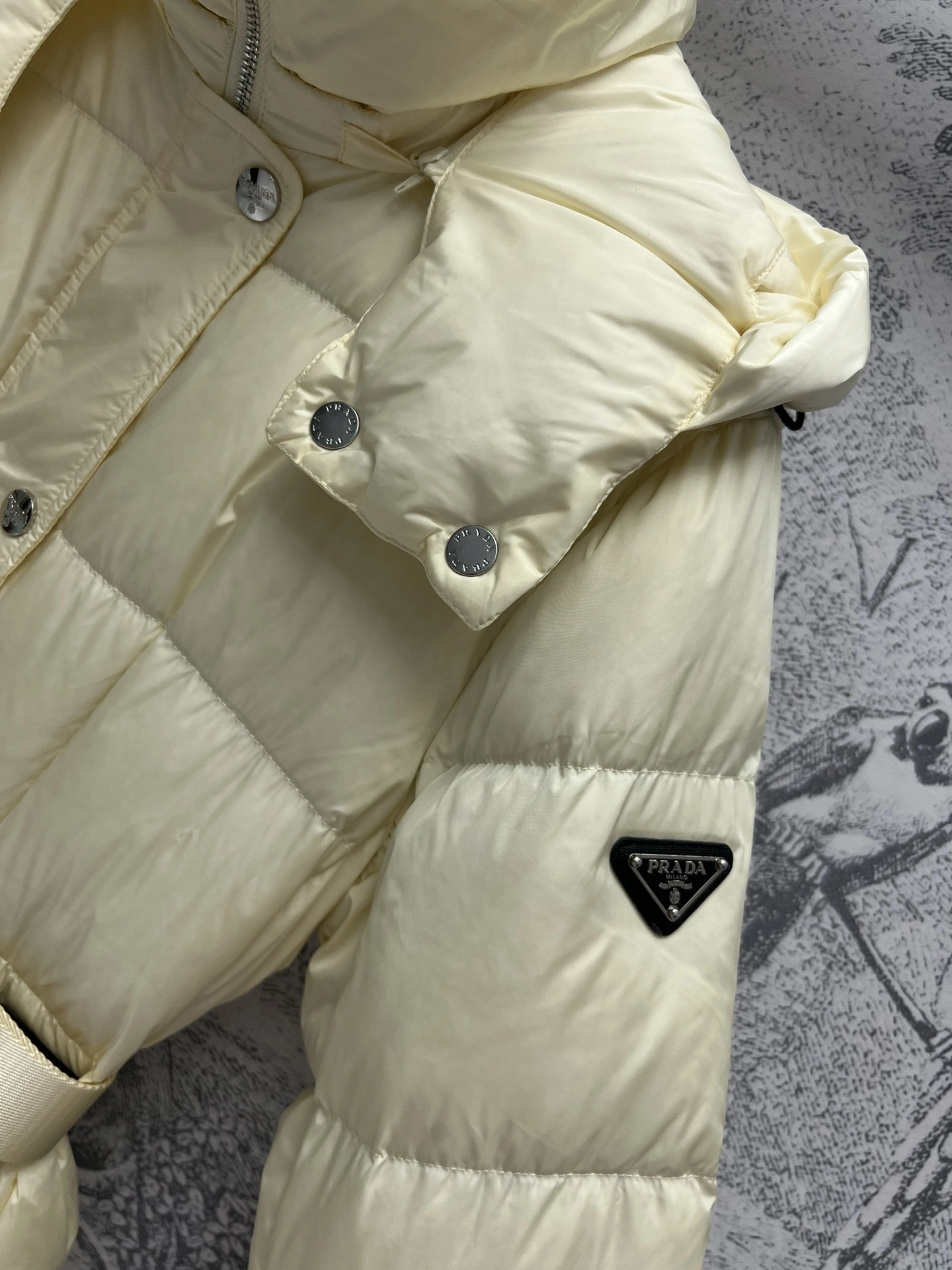 HighQuality Prada Down Jackets 172529