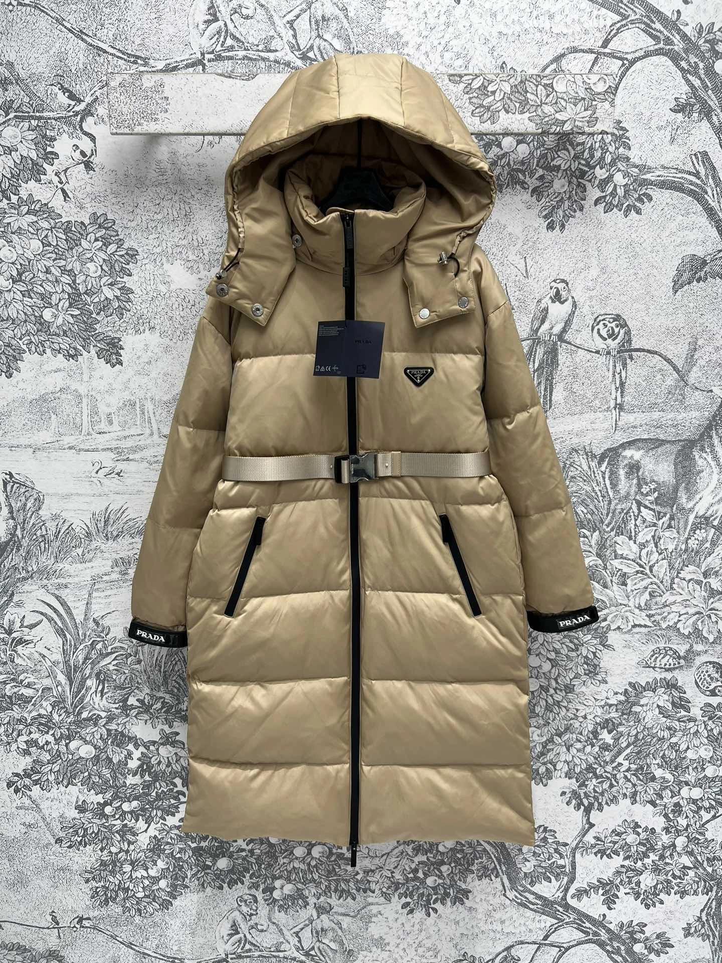 Prada Down Jackets Effortless 172530