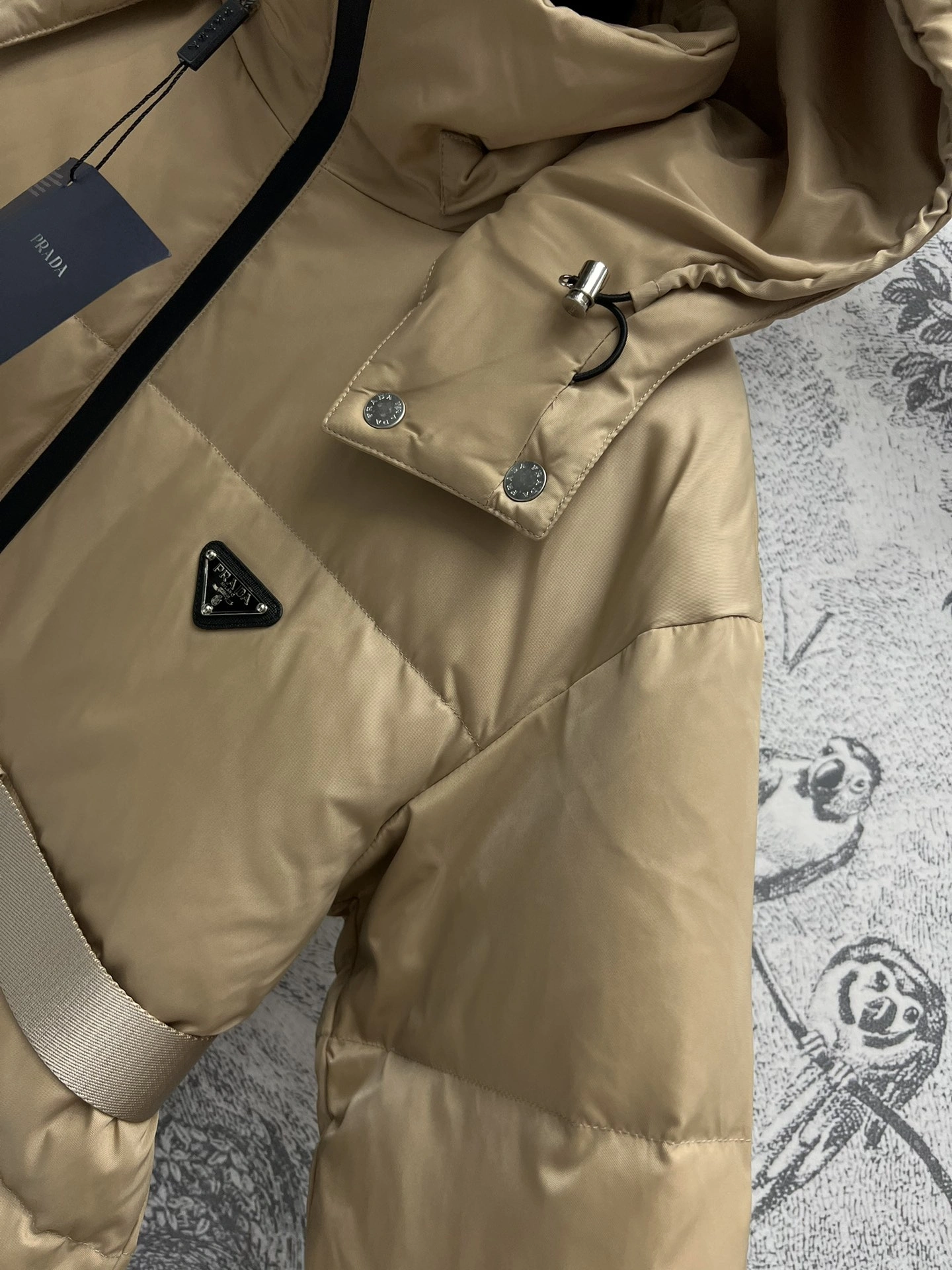 Prada Down Jackets Effortless 172530