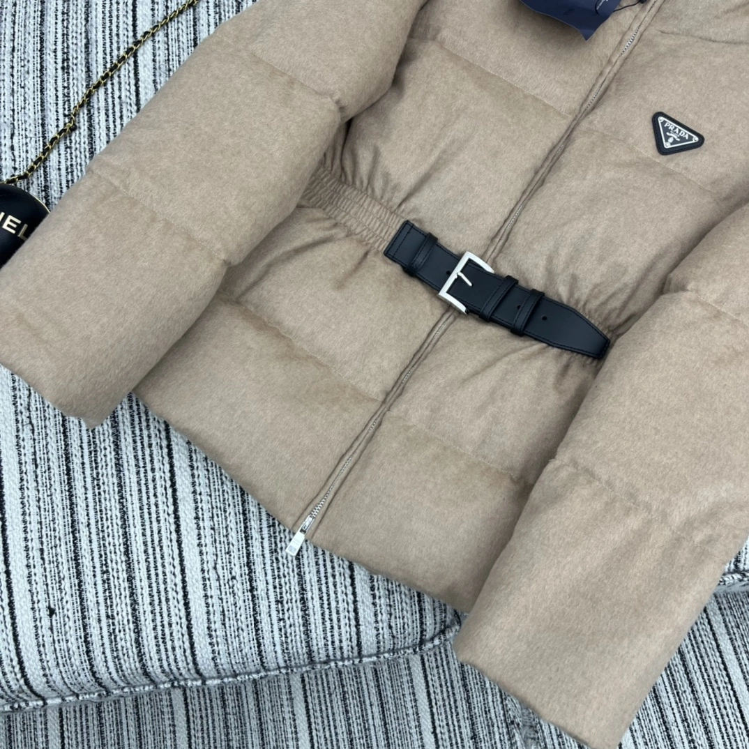 Prada Down Jackets TechFriendly 172531