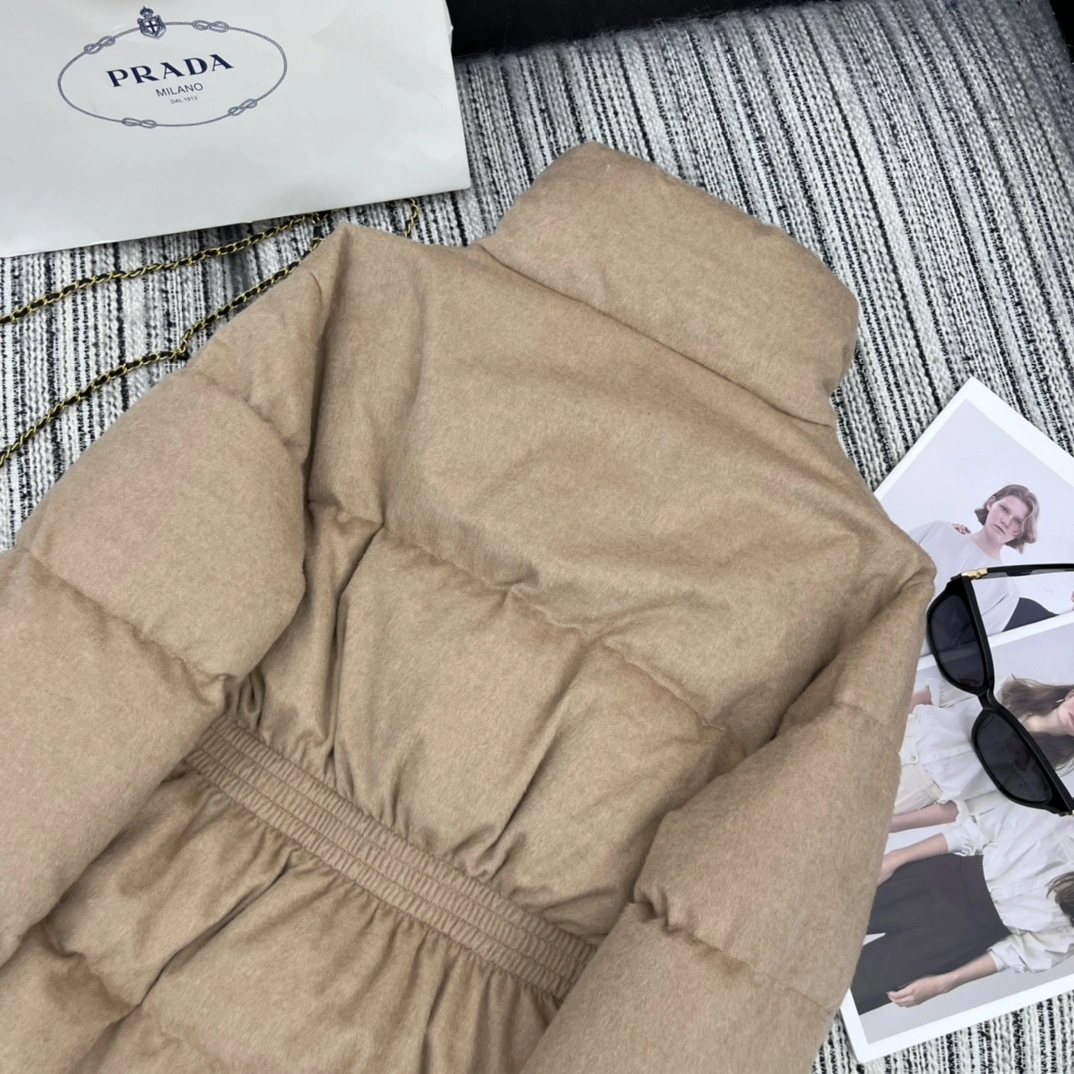 Prada Down Jackets TechFriendly 172531