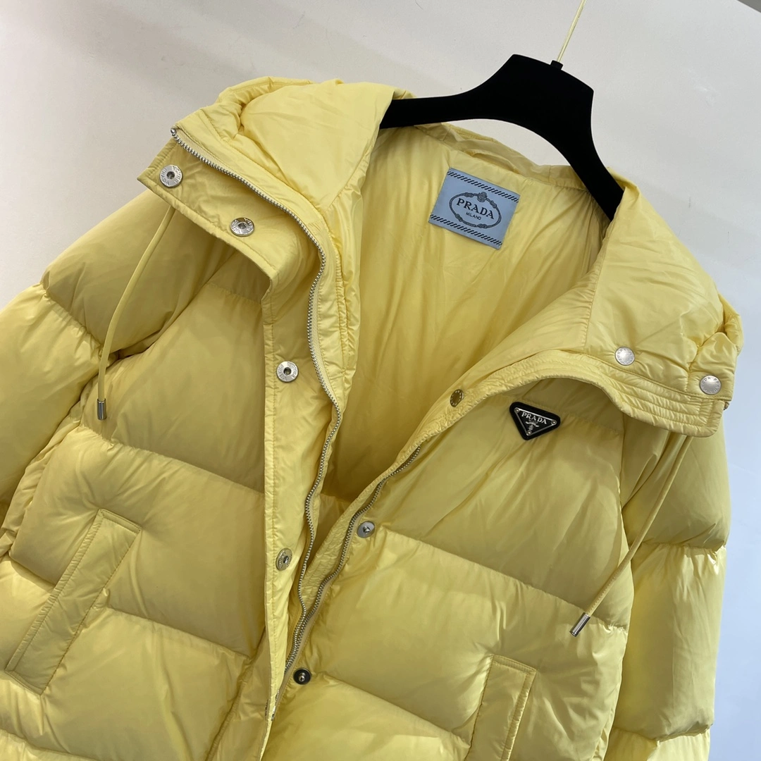 UrbanChic Prada Down Jackets 172550
