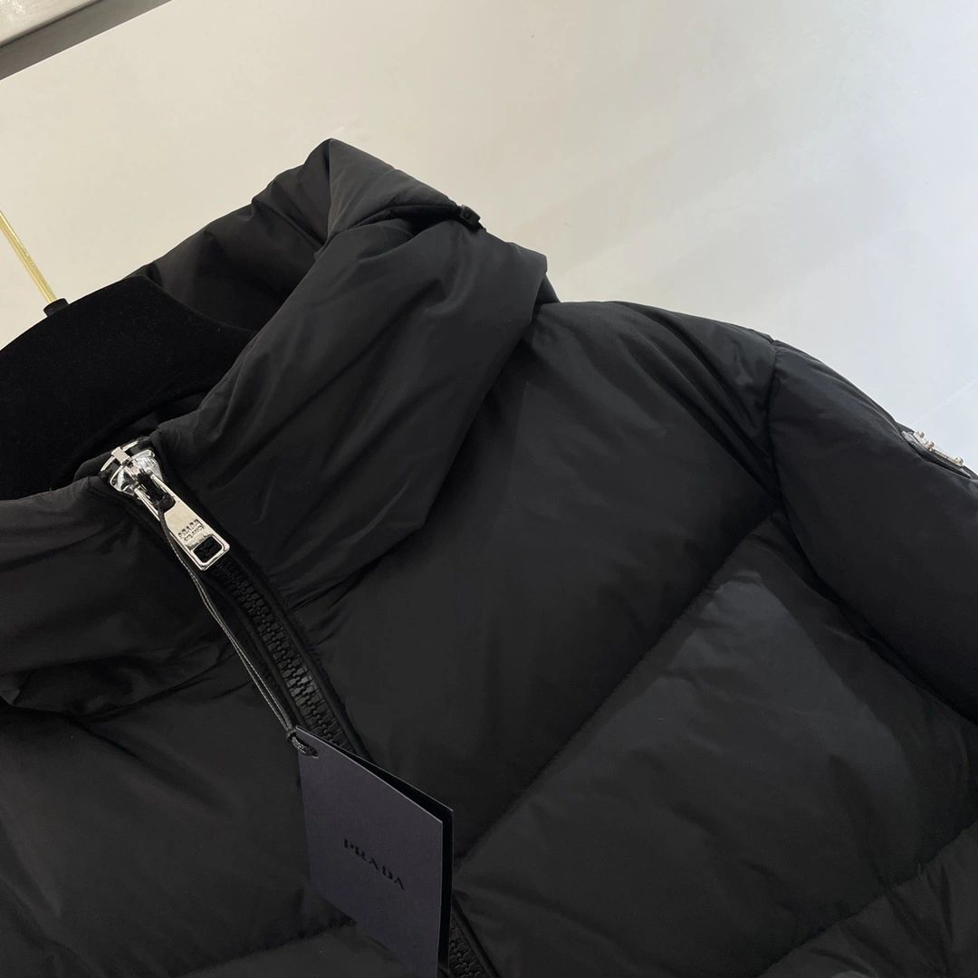 Prada Down Jackets Durable 172552