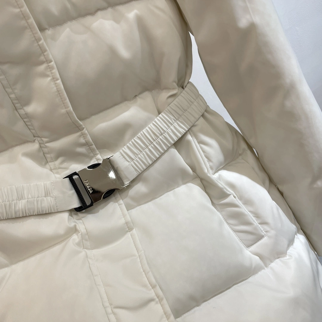 Prada Down Jackets Cozy 172521