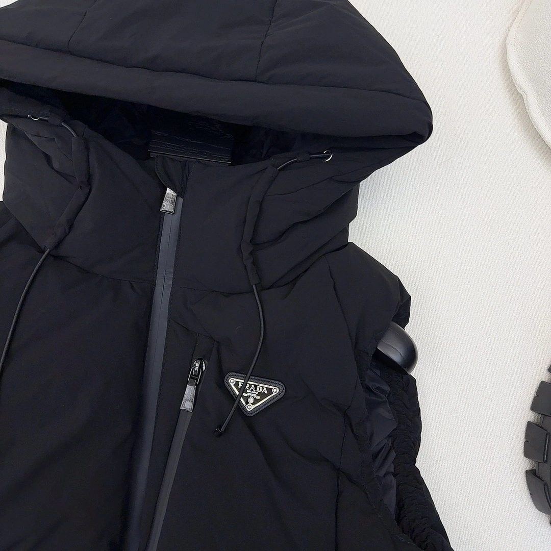 Prada Down Jackets WaterResistant 172499