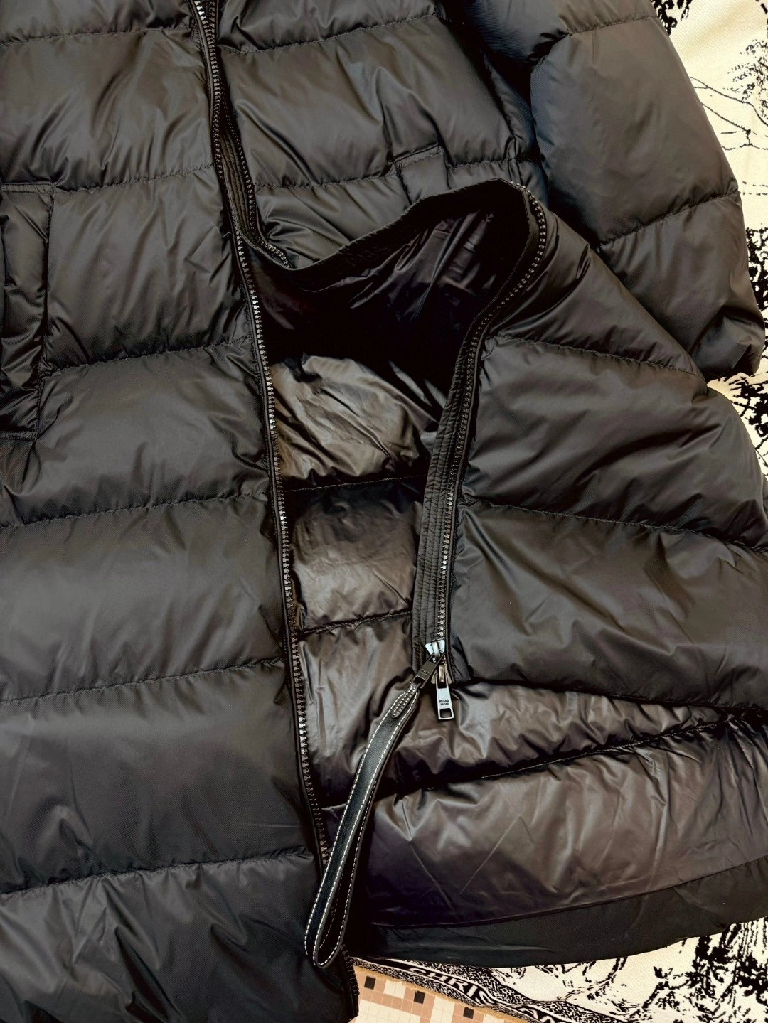 Prada Down Jackets Trendy 172493