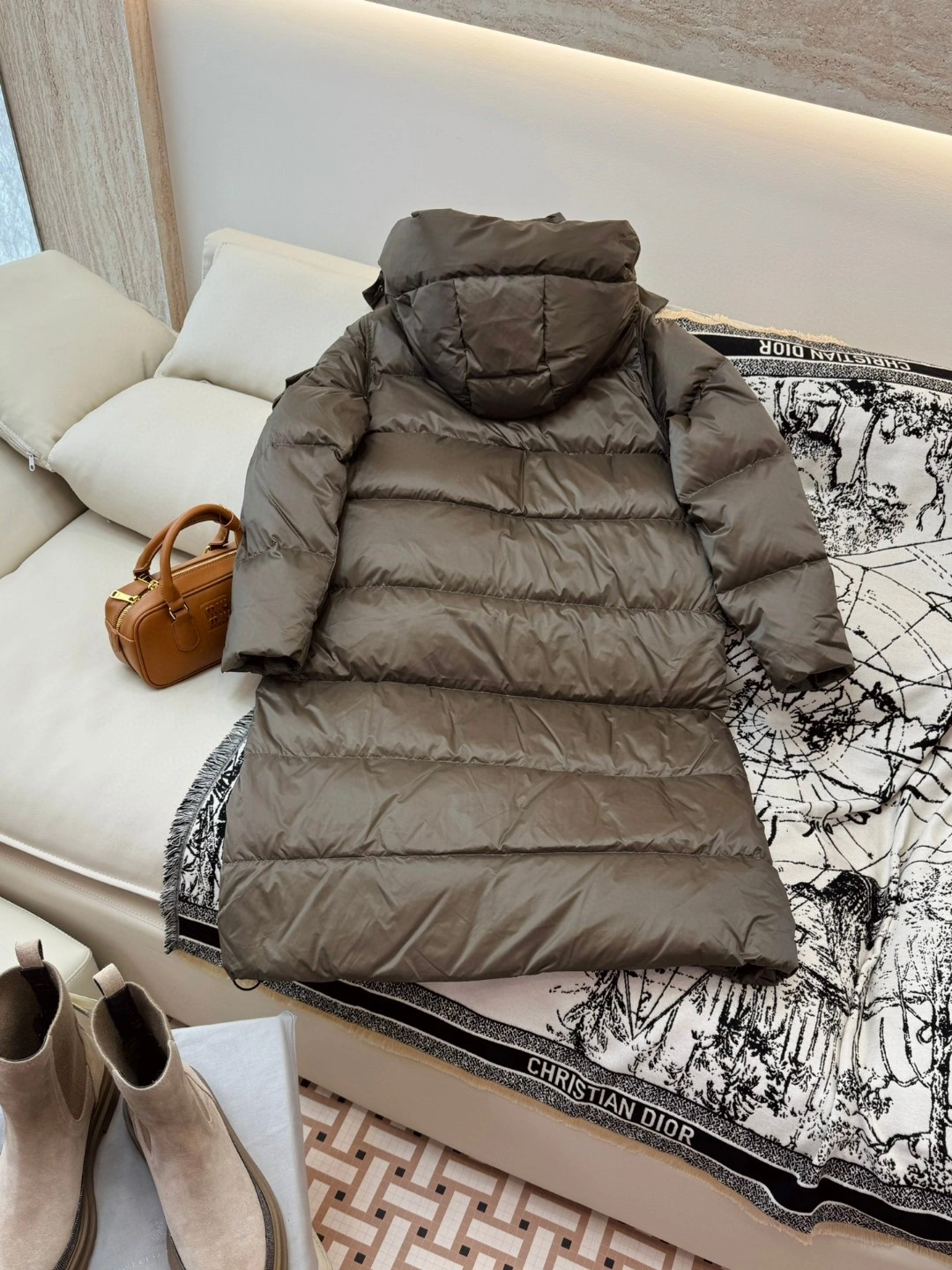 Prada Down Jackets Sophisticated 172541