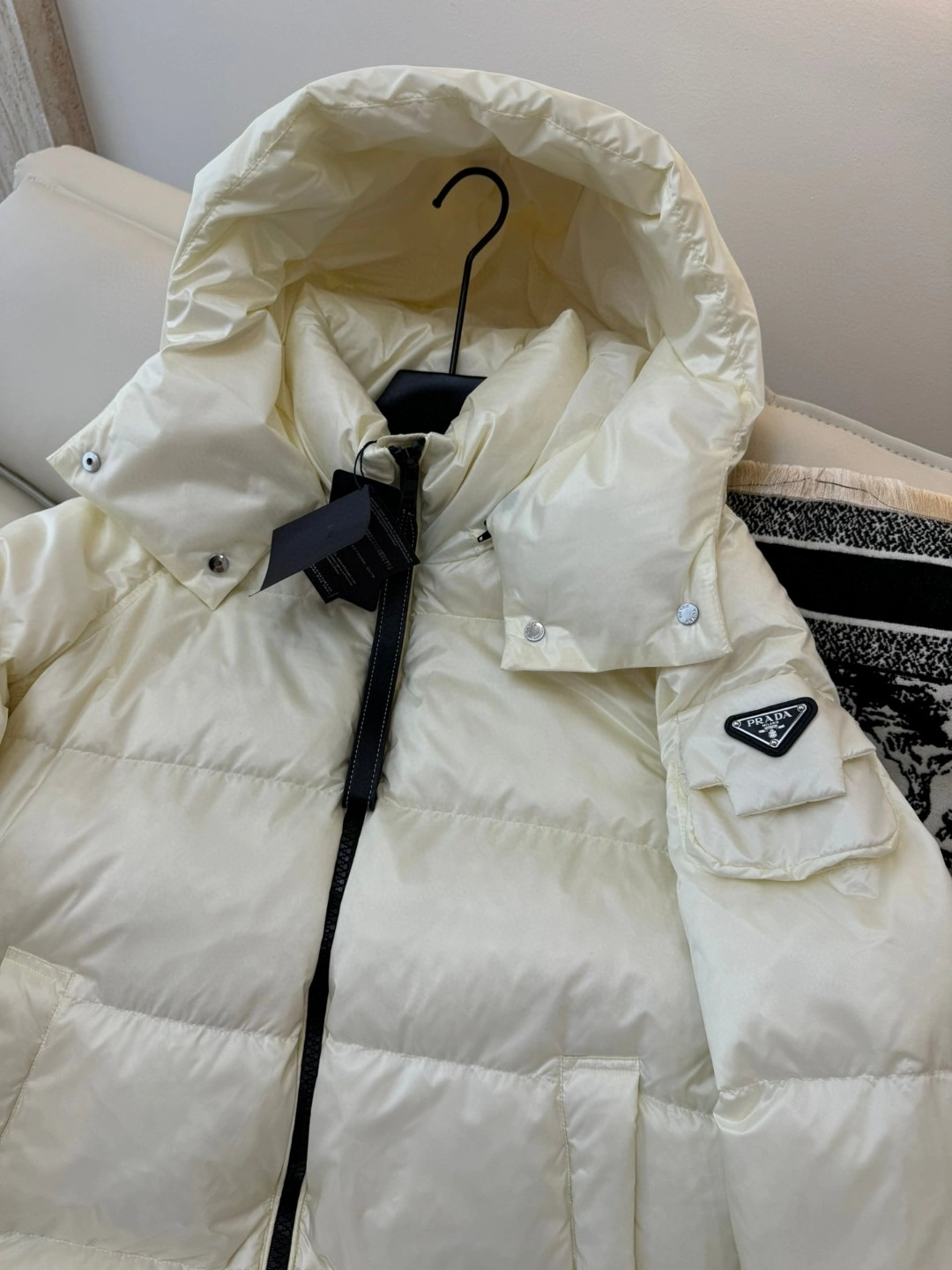 Prada Down Jackets ComfortFit 172522