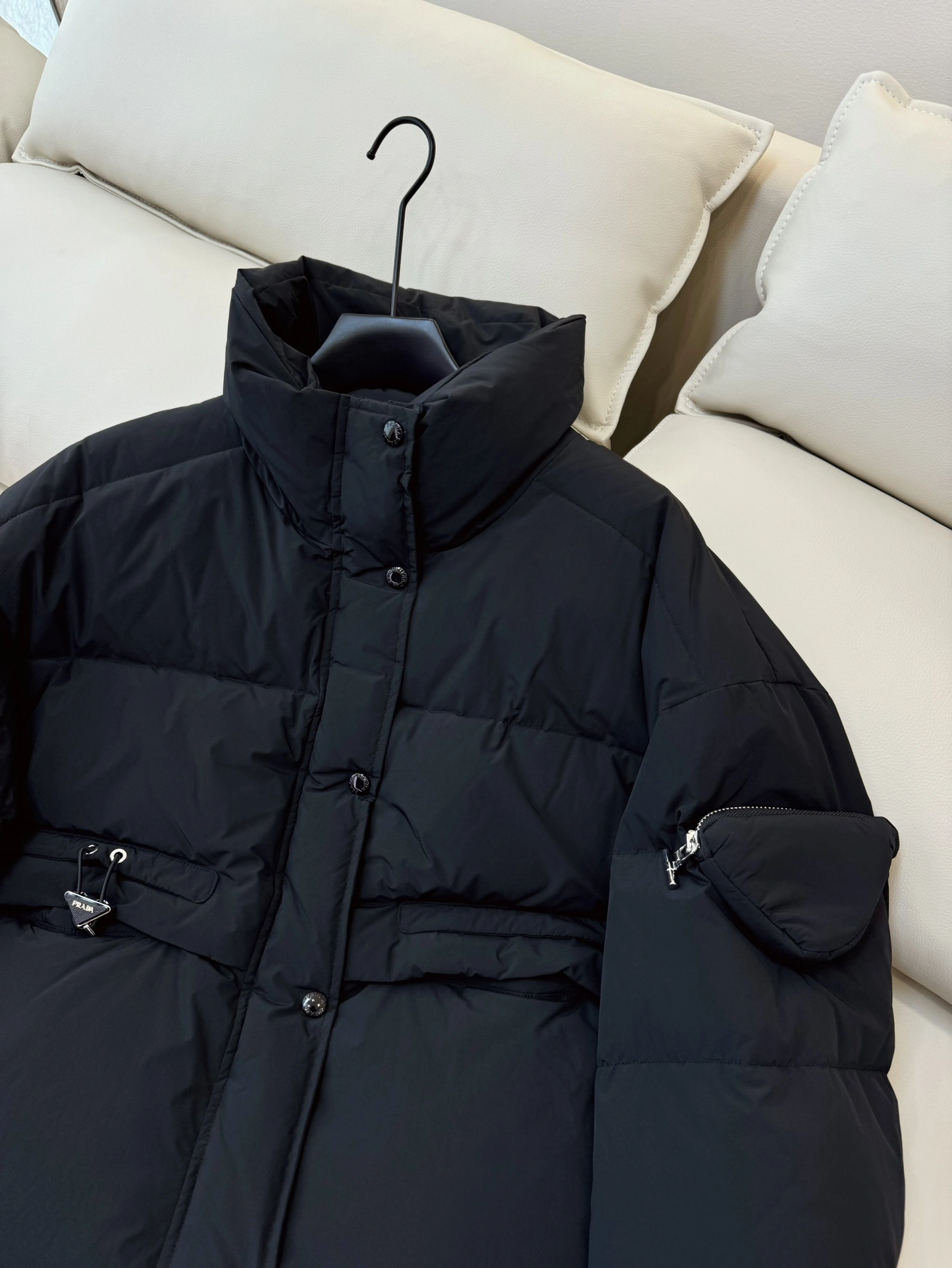 ModernLook Prada Down Jackets 172484