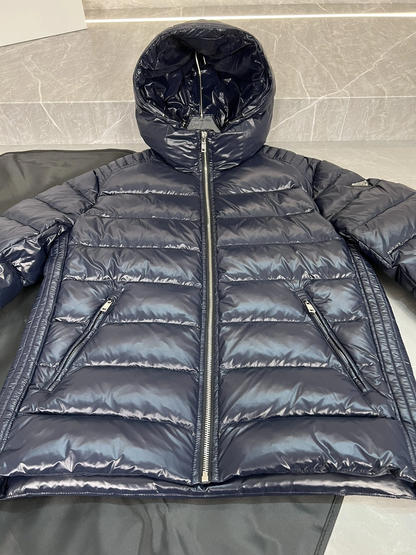 Prada Down Jackets Unique 172483