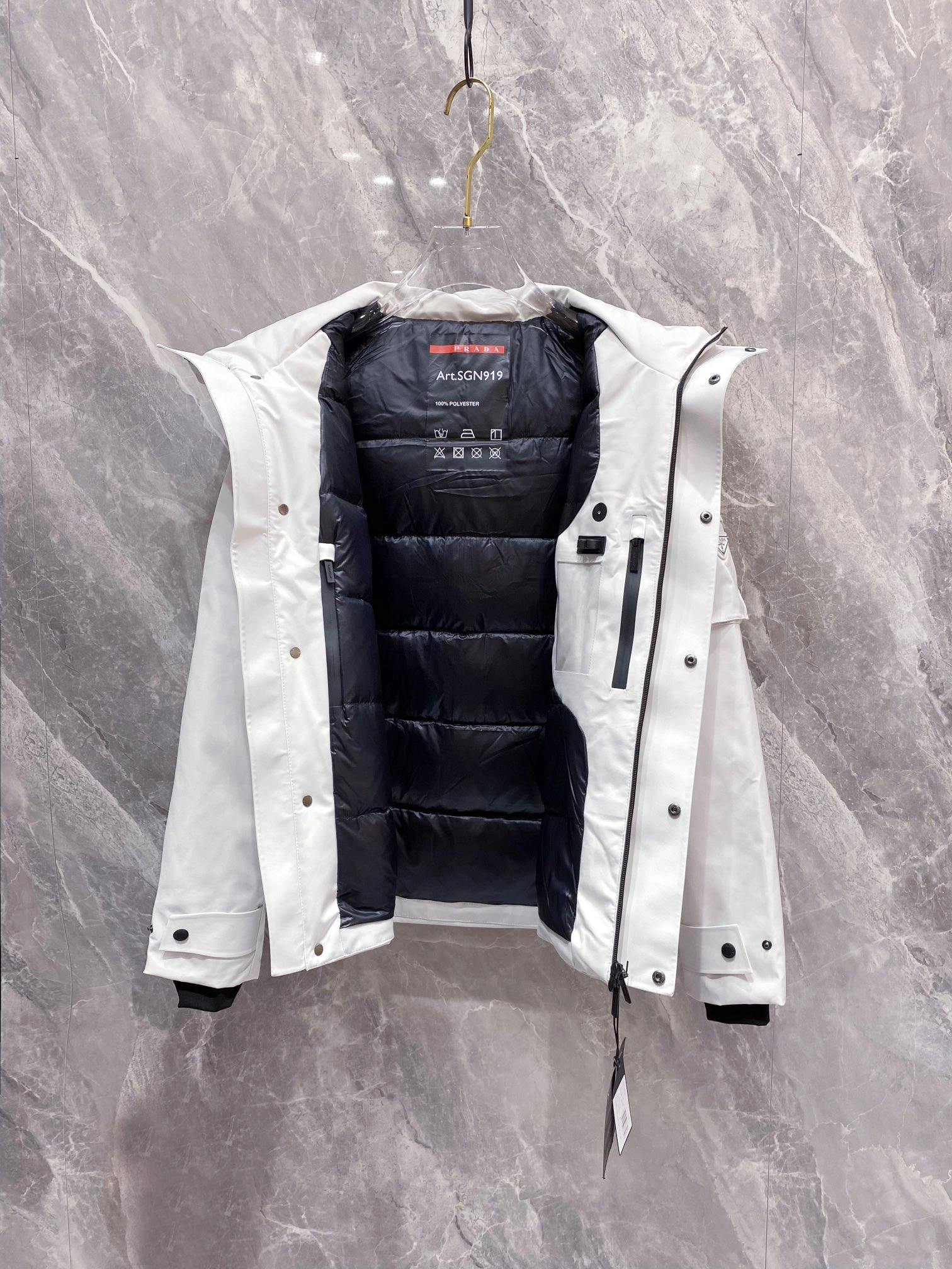 Prada Down Jackets Trendsetting 172482