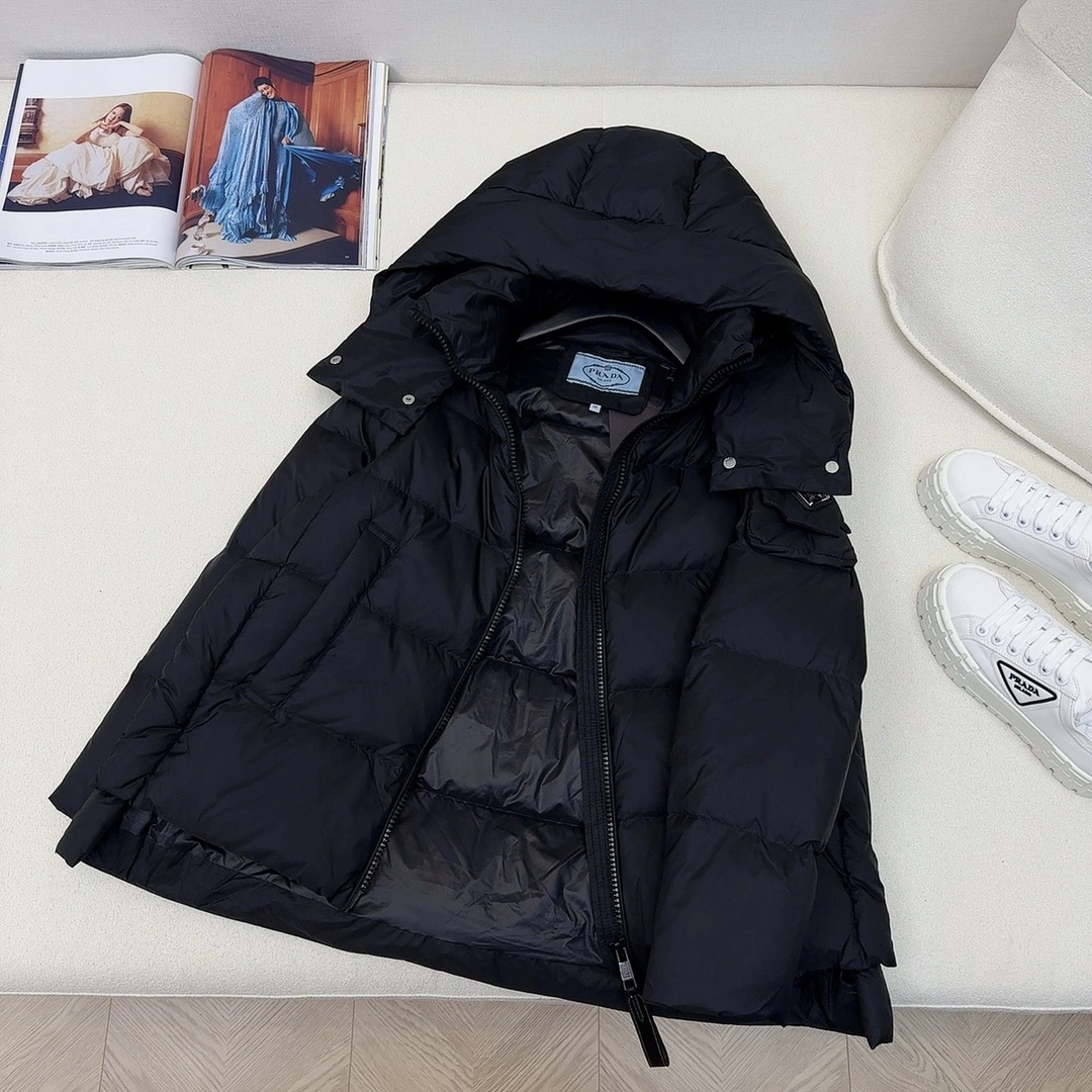 MoistureWicking Prada Down Jackets 172480