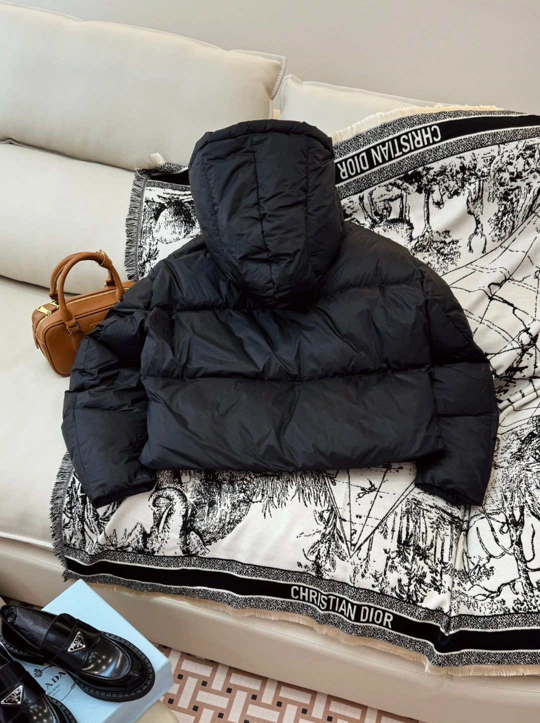 Prada Down Jackets Original 172508