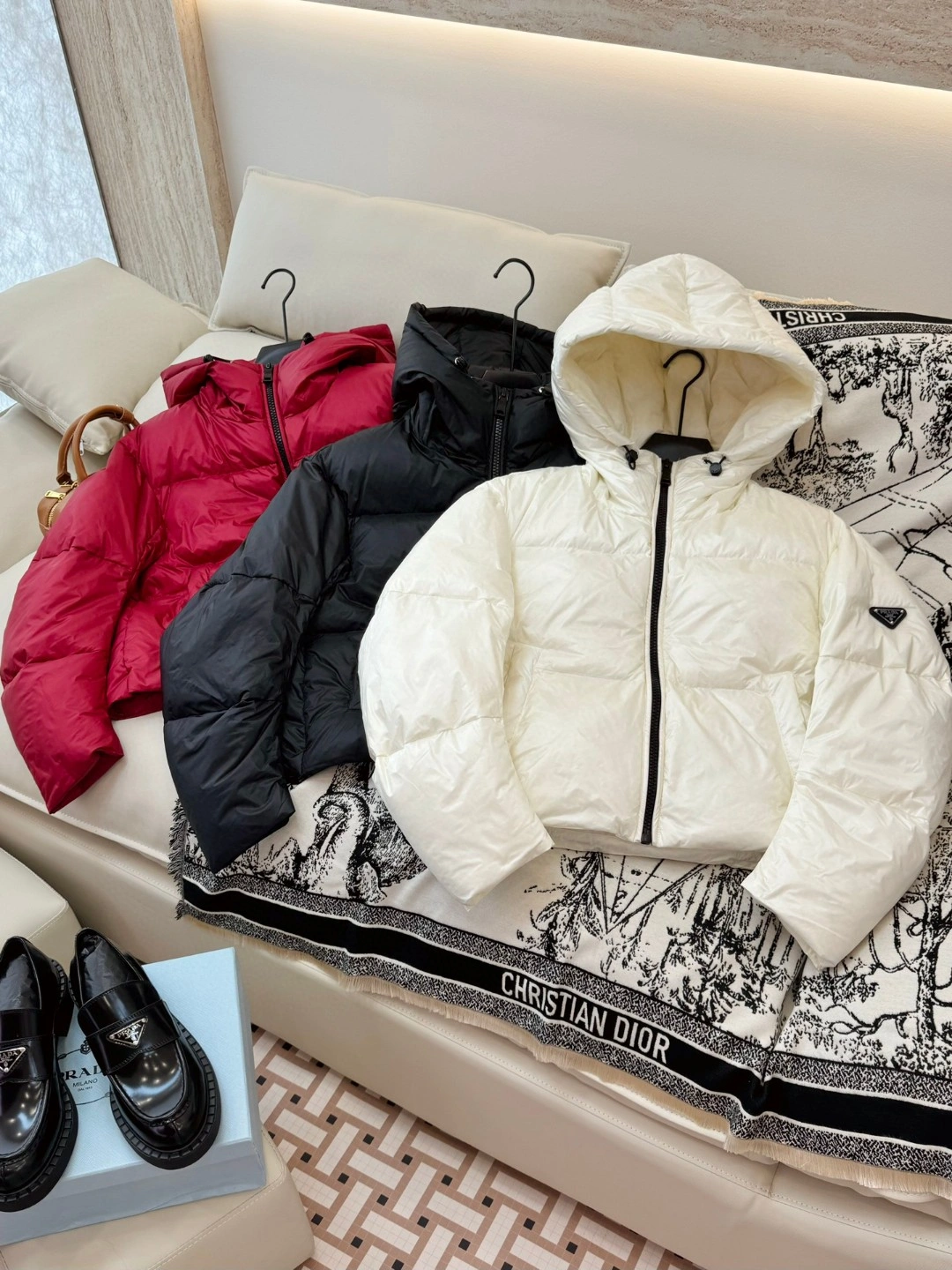 Breathable Prada Down Jackets 172475