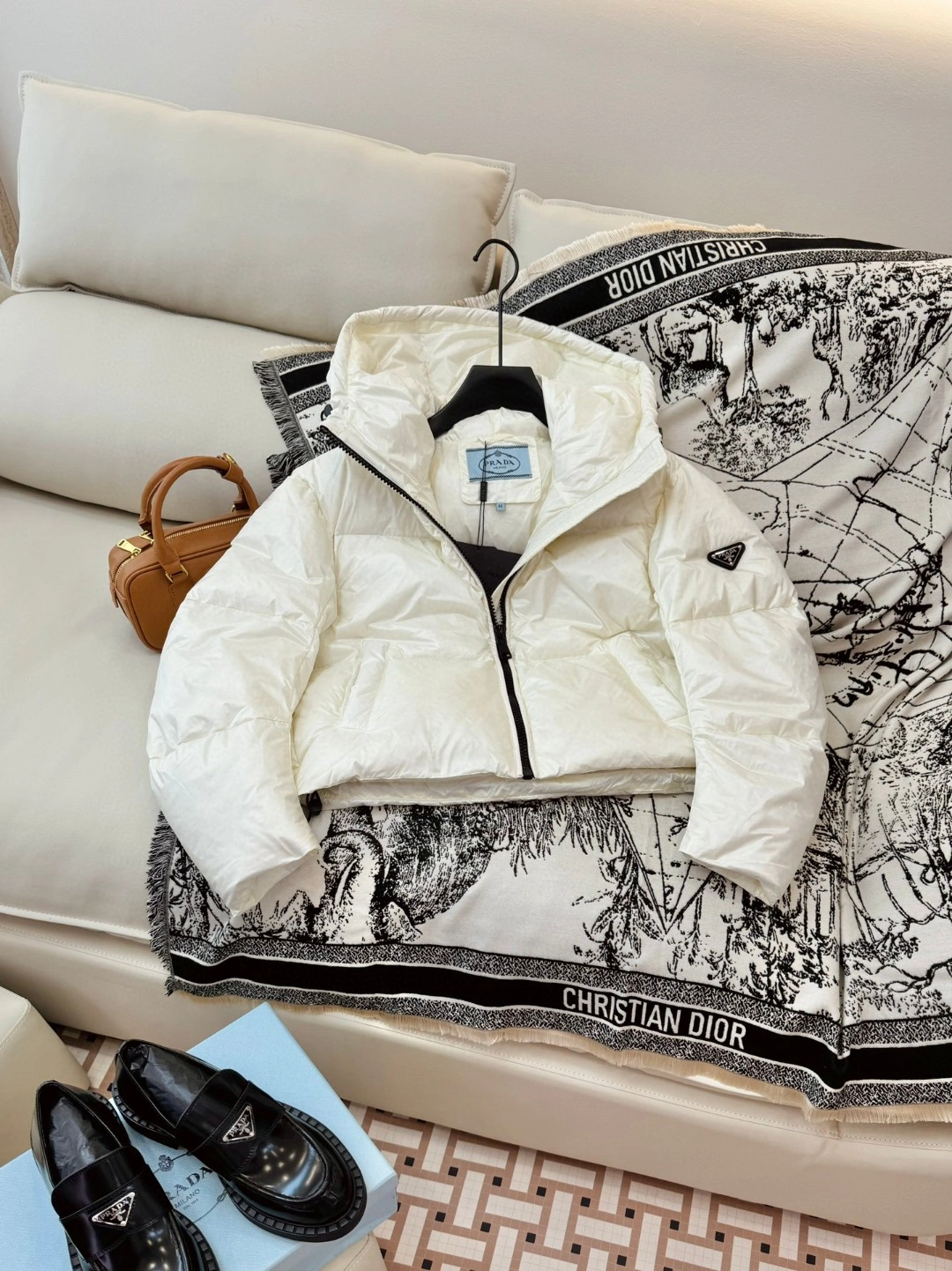 Breathable Prada Down Jackets 172475