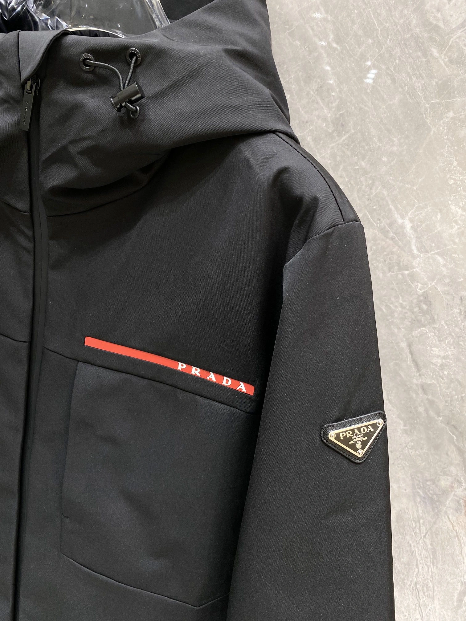 Prada Down Jackets Durable 172471