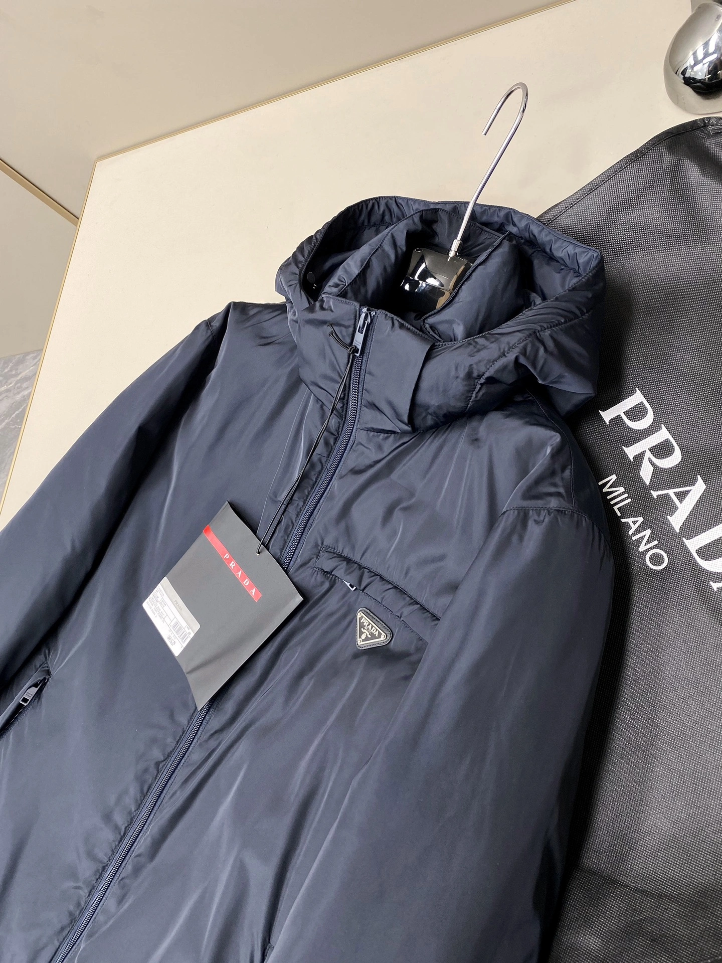 Resilient Prada Down Jackets 172472