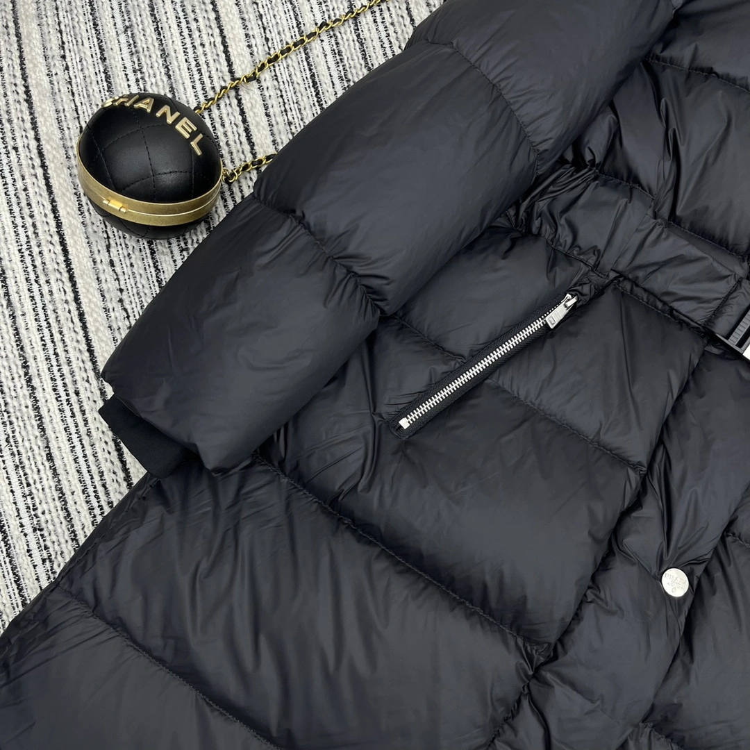 Prada Down Jackets Effortless 172458
