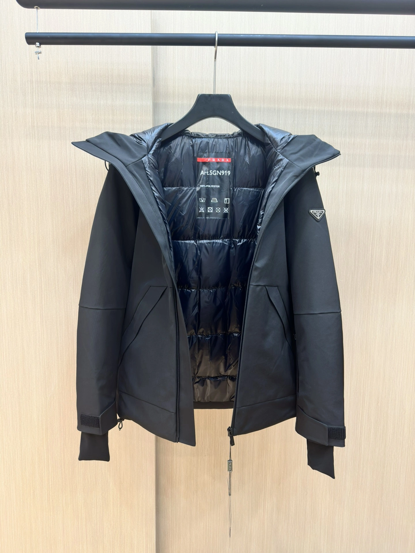 Prada Down Jackets UrbanChic 172462