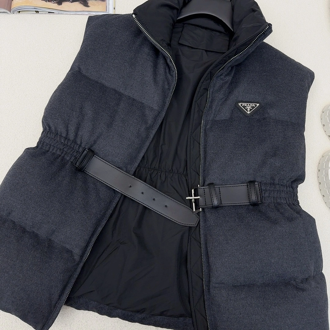 Prada Down Jackets Snug 172474