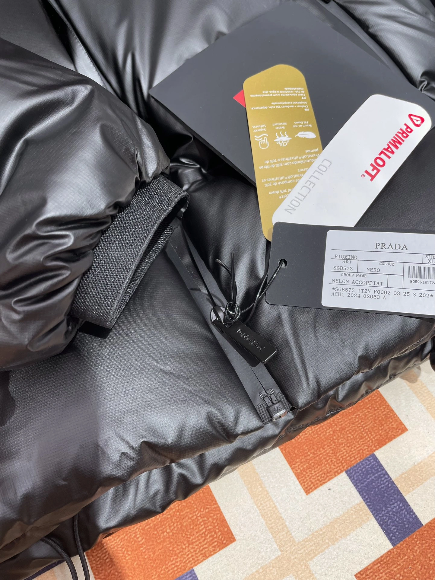 Breathable Prada Down Jackets 172537