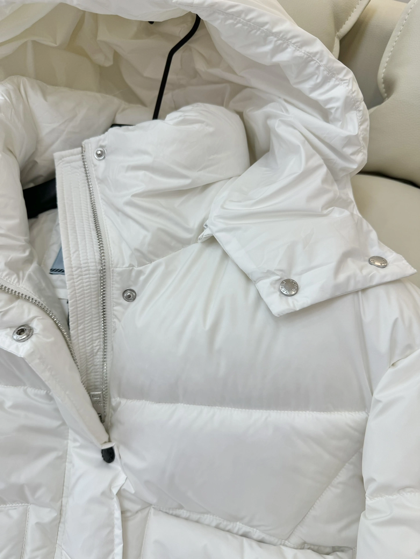 Resilient Prada Down Jackets 172445