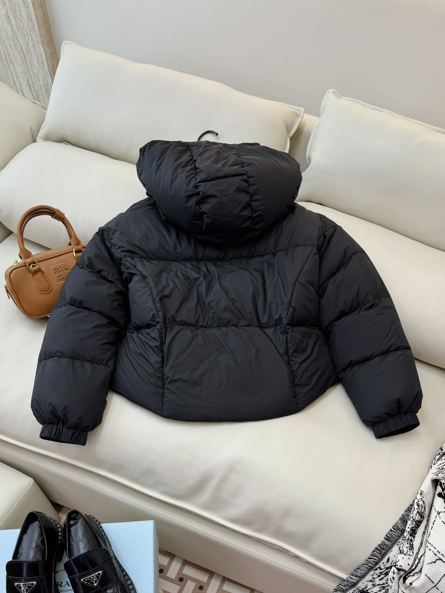 WellDesigned Prada Down Jackets 172444