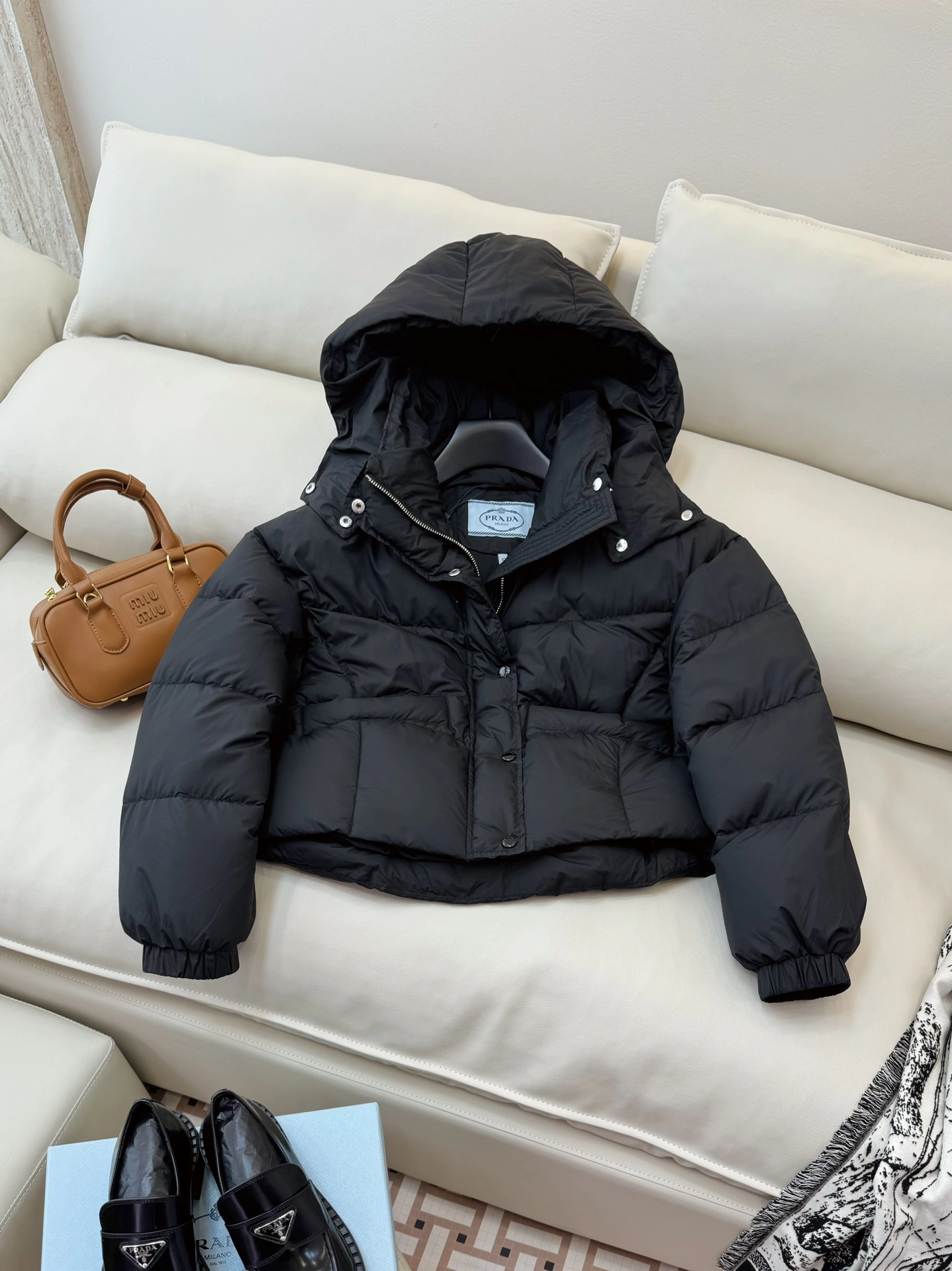 WellDesigned Prada Down Jackets 172444