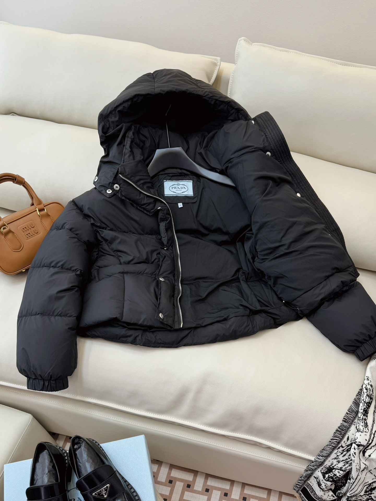 WellDesigned Prada Down Jackets 172444