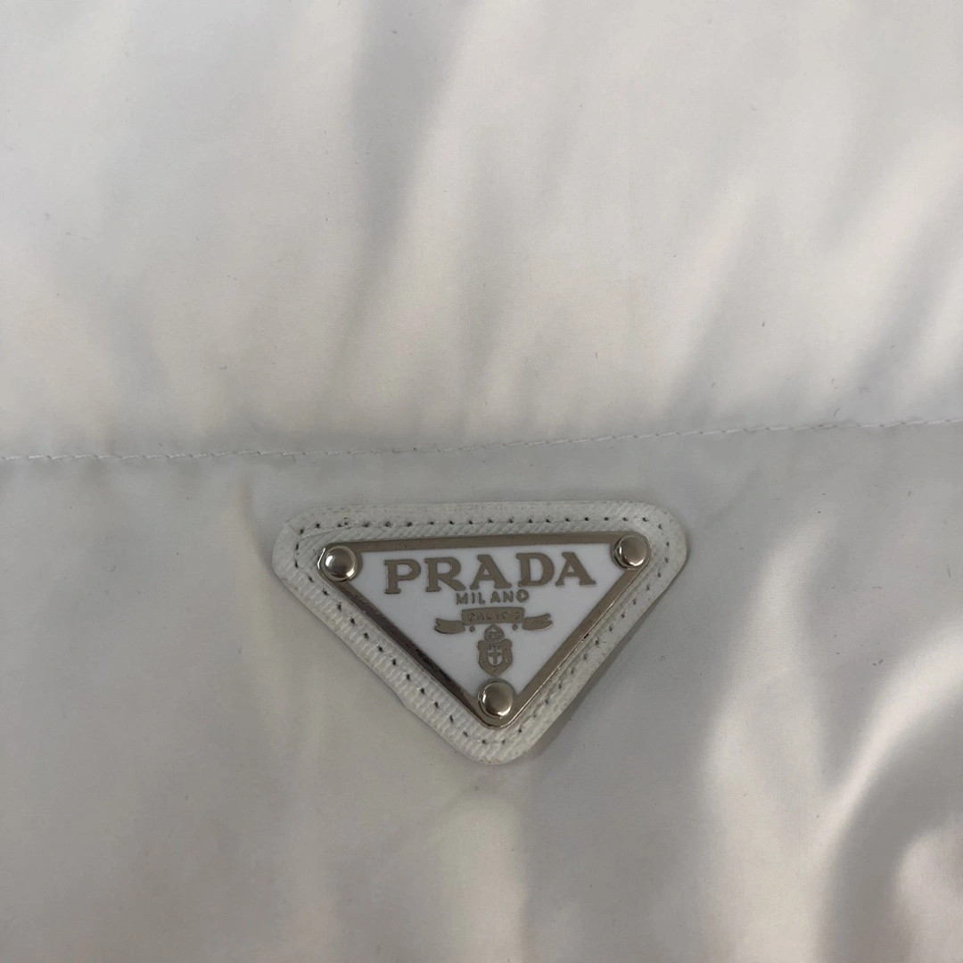 Versatile Prada Down Jackets 172477