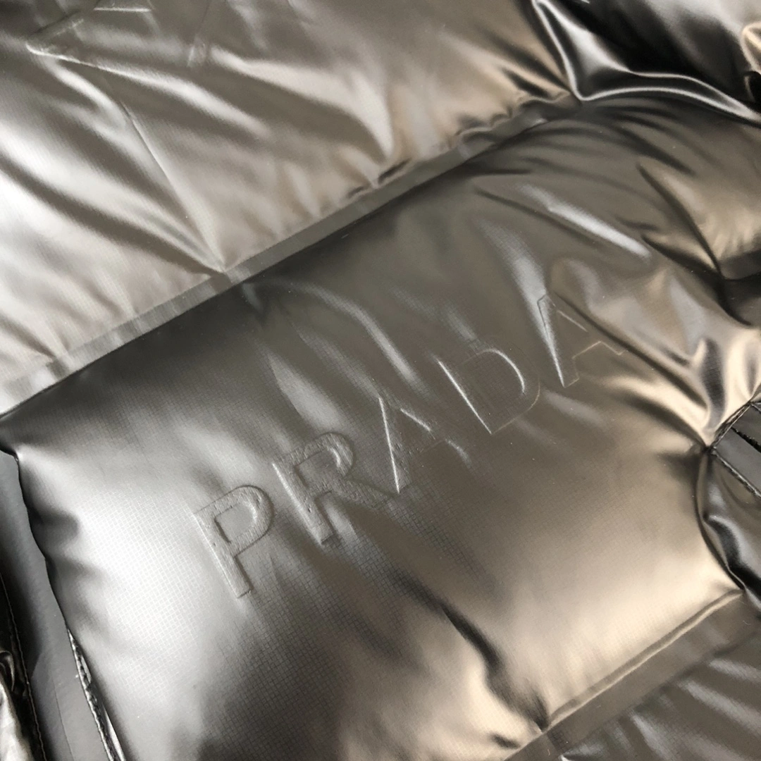 SunProtective Prada Down Jackets 172438