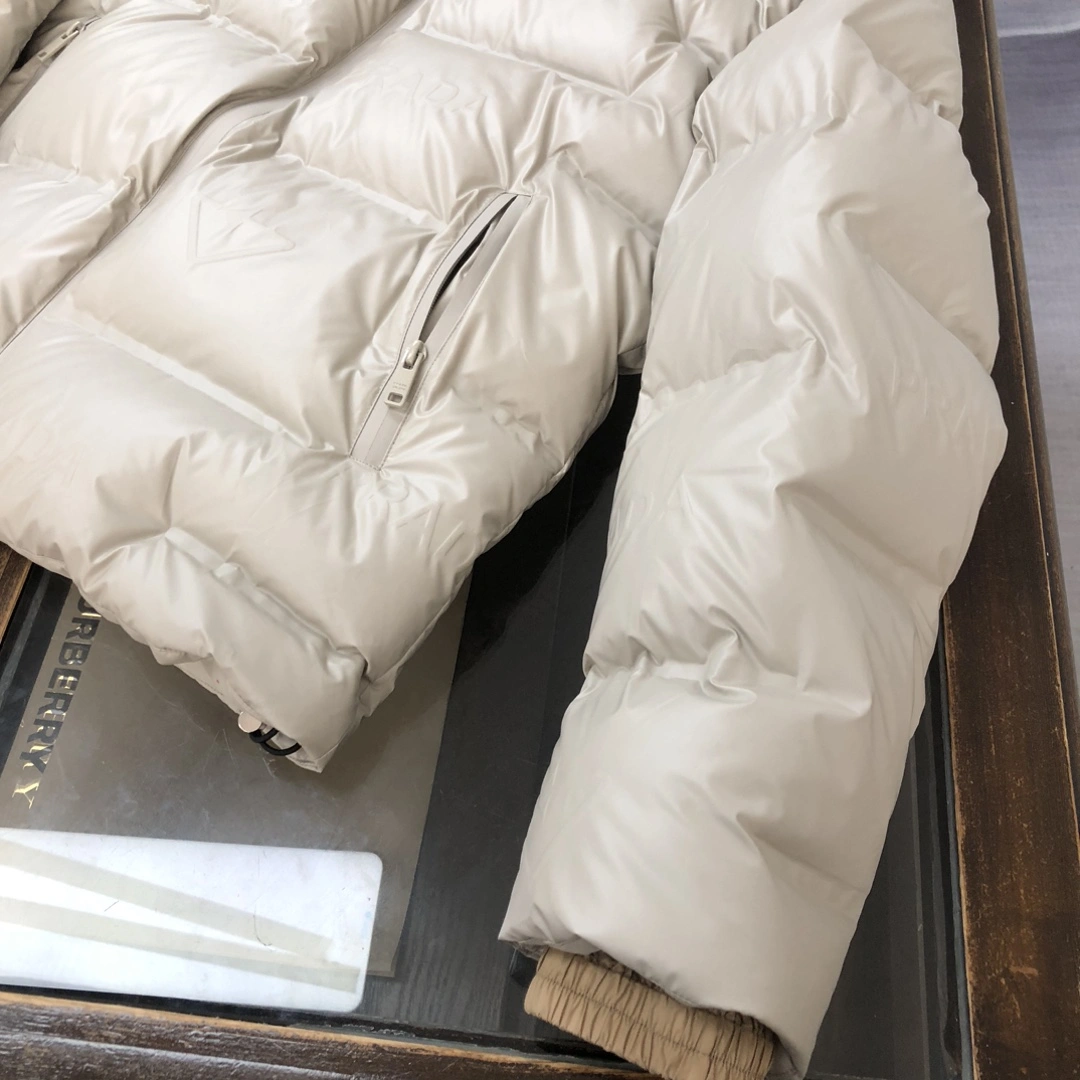 Casual Prada Down Jackets 172434