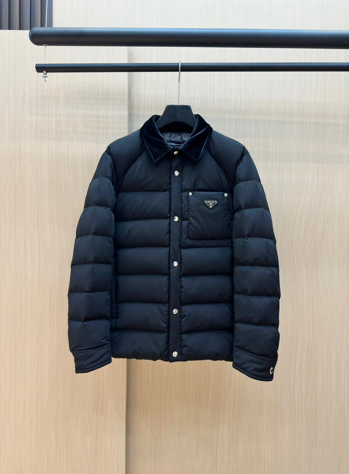 Original Prada Down Jackets 172436